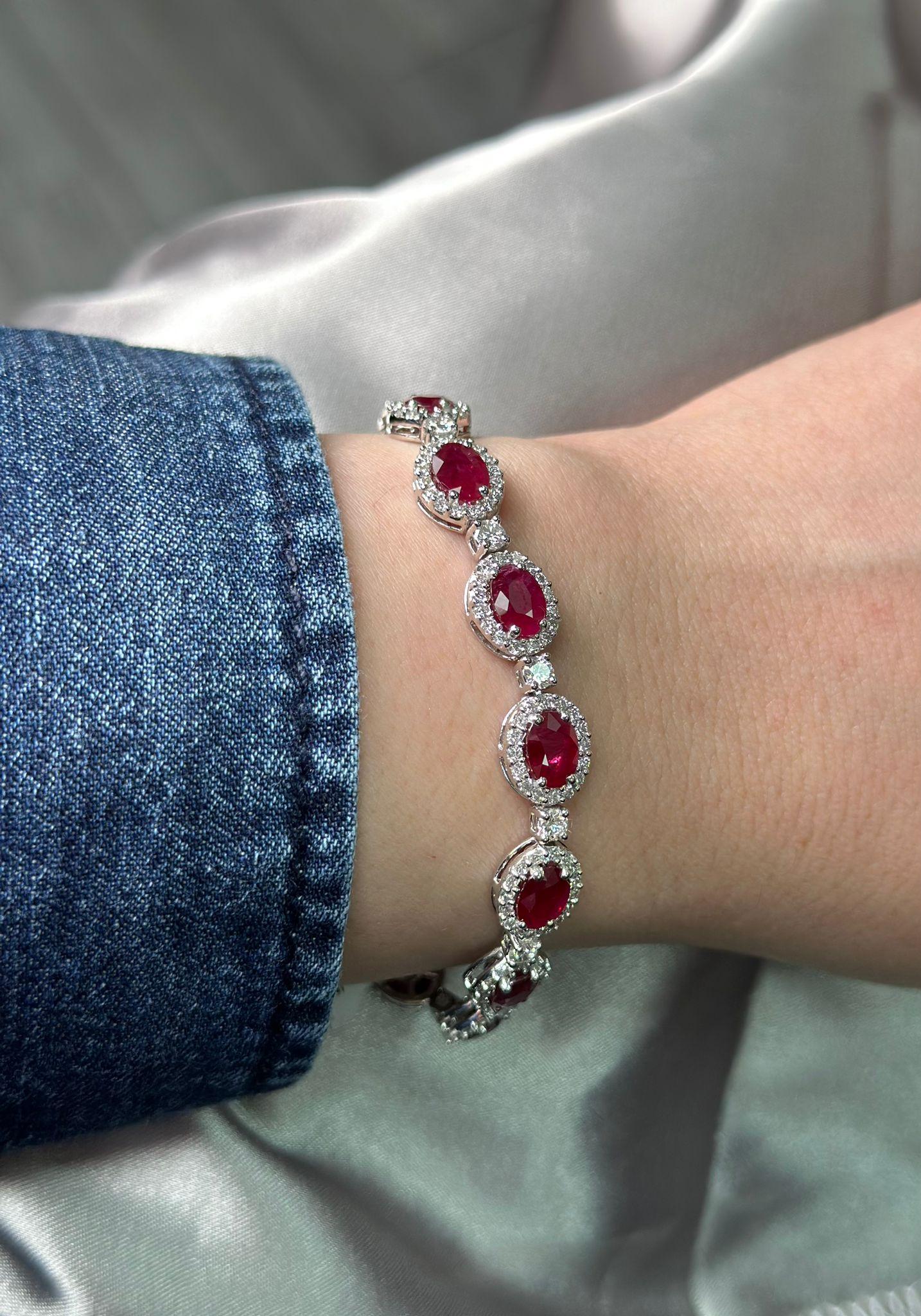 Modern Diana M 12.77ct Oval Ruby & 4.08ct Diamond Fashion Bracelet For Sale