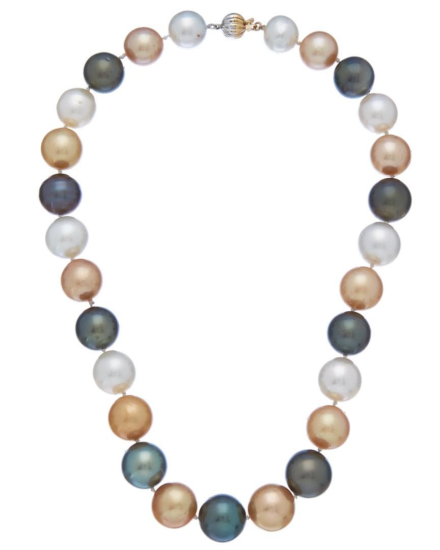 Modern Diana M. 14 kt white gold pearl necklace adorned with 9-14 mm white and yellow  For Sale
