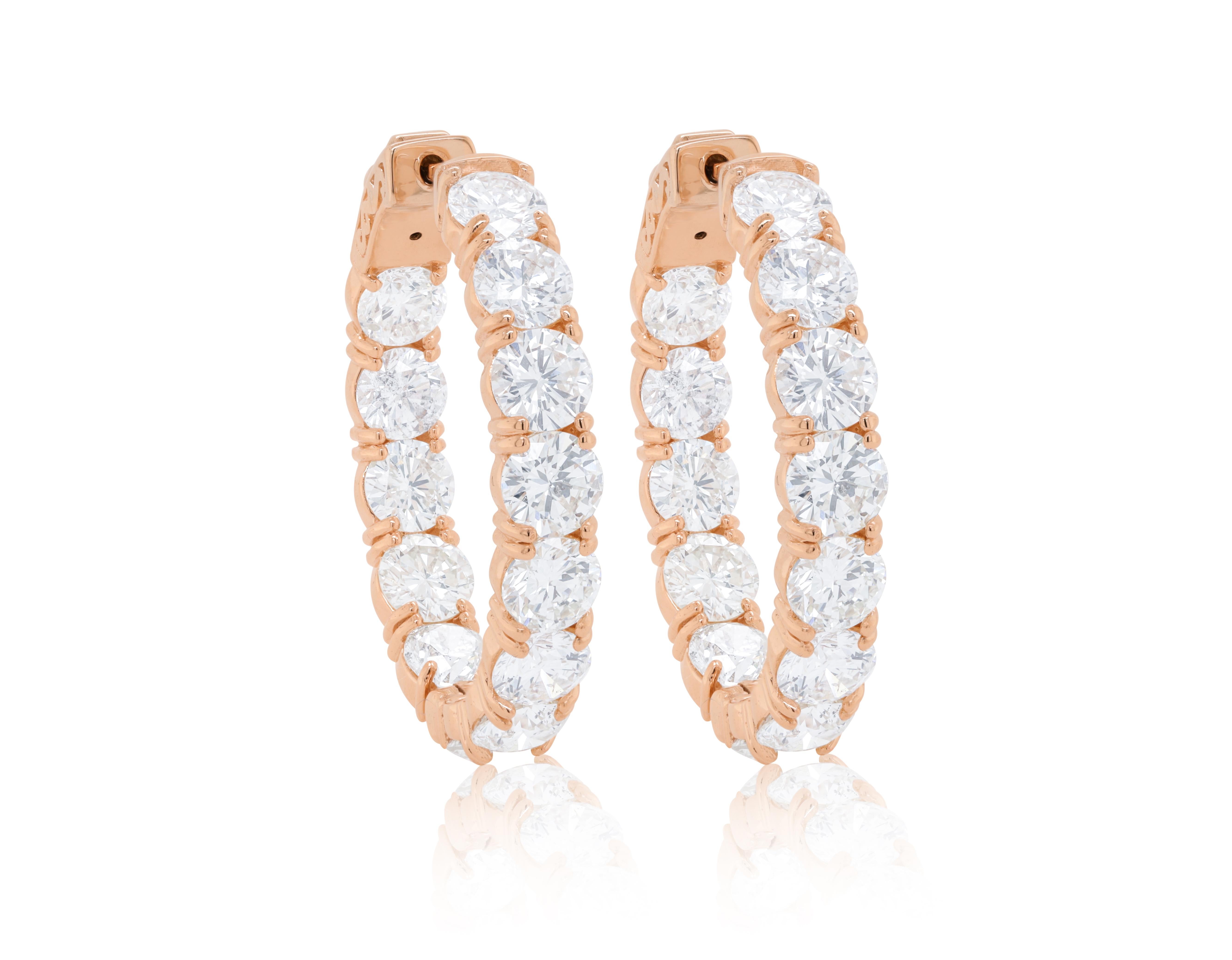 18 kt rose gold inside-out hoop earrings adorned with 9.50 cts tw of round diamonds (32 stones)
Diana M. is a leading supplier of top-quality fine jewelry for over 35 years.
Diana M is one-stop shop for all your jewelry shopping, carrying line of