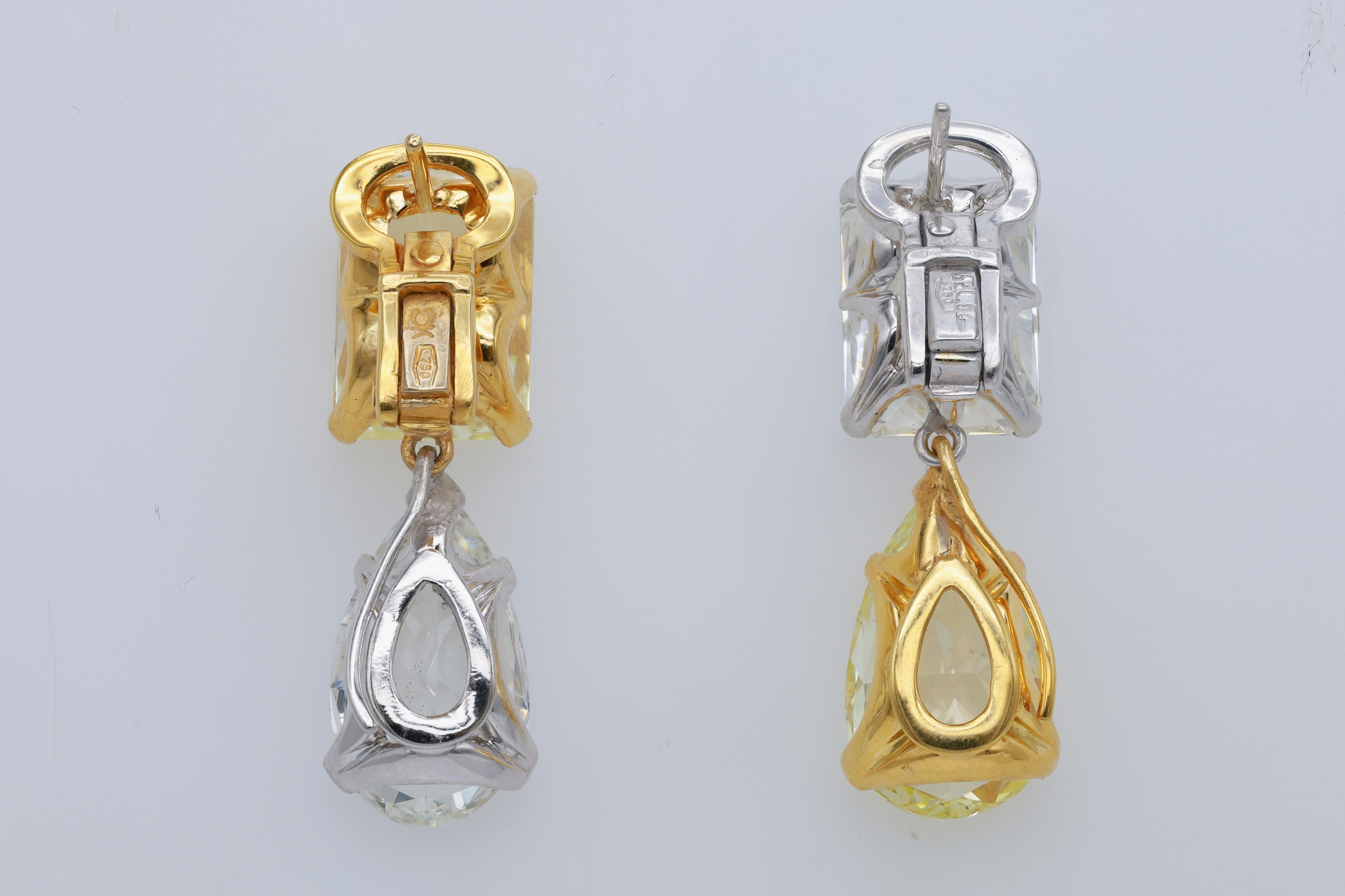 Modern Diana M. 18 kt white and yellow gold drop earrings featuring a 21.4 cts For Sale