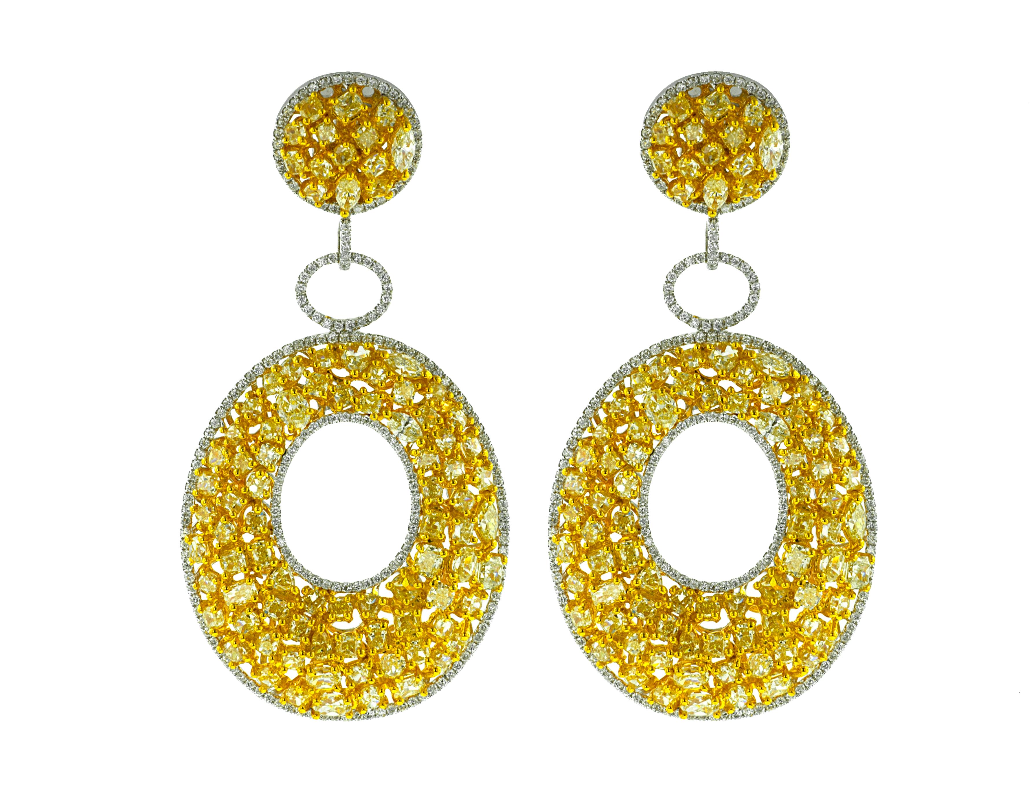 Round Cut Diana M. 18 kt White and Yellow Gold Fancy Diamond earrings containing 20.12 cts For Sale