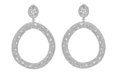 Diana M. 18 kt White Gold Bagel Shaped Earrings Adorned with 14.71 ct Diamond