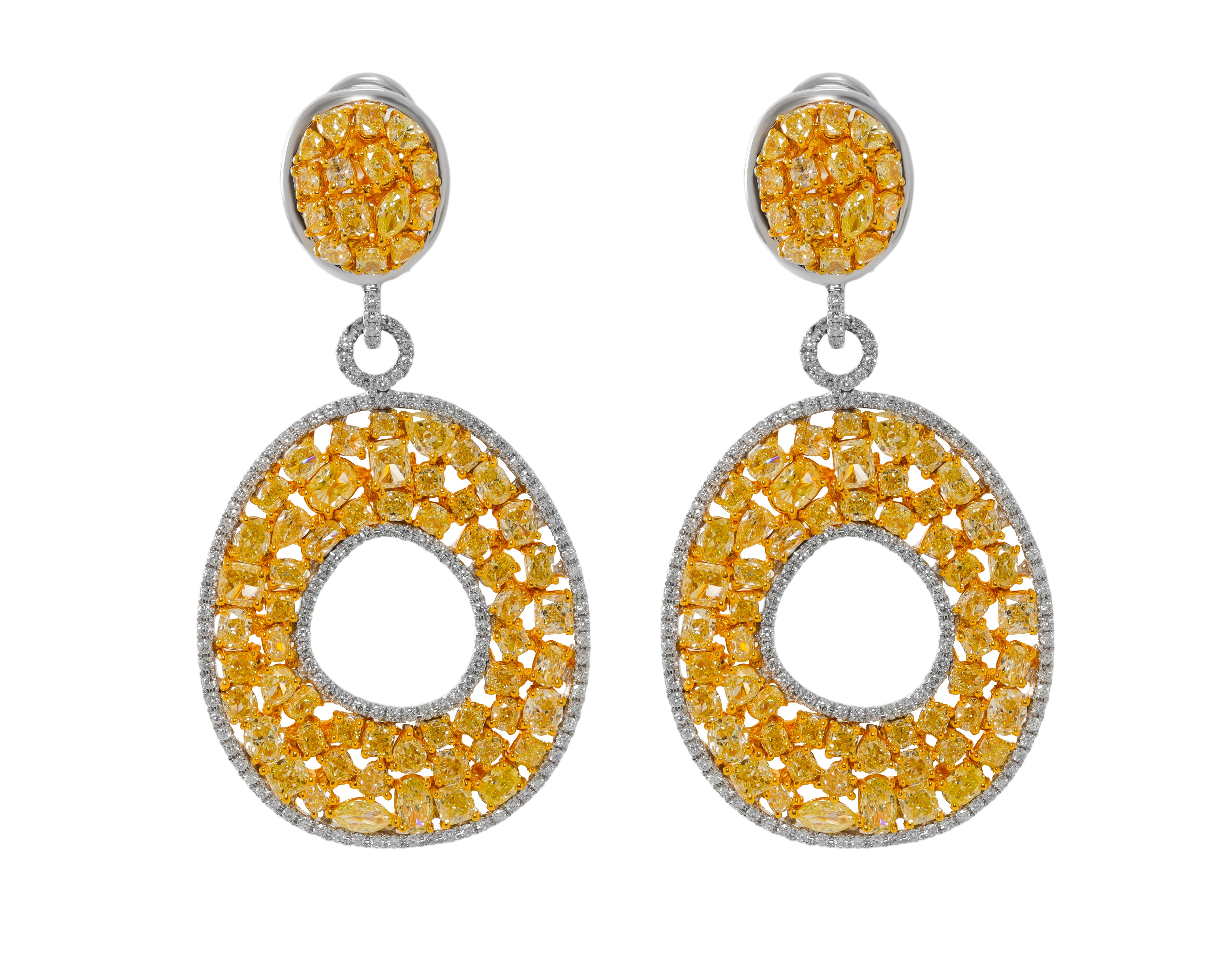 18 kt white gold diamond earrings adorned with 17.65 cts tw of yellow diamonds of various shapes.
Diana M. is a leading supplier of top-quality fine jewelry for over 35 years.
Diana M is one-stop shop for all your jewelry shopping, carrying line of