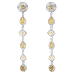 Diana M. Boucles d'oreilles en or blanc 18 carats ornées de diamants 7,30 carats tw