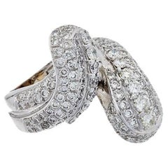 Diana M. 18 kt White Gold Diamond Fashion Ring Adorned with 4.00 cts tw 