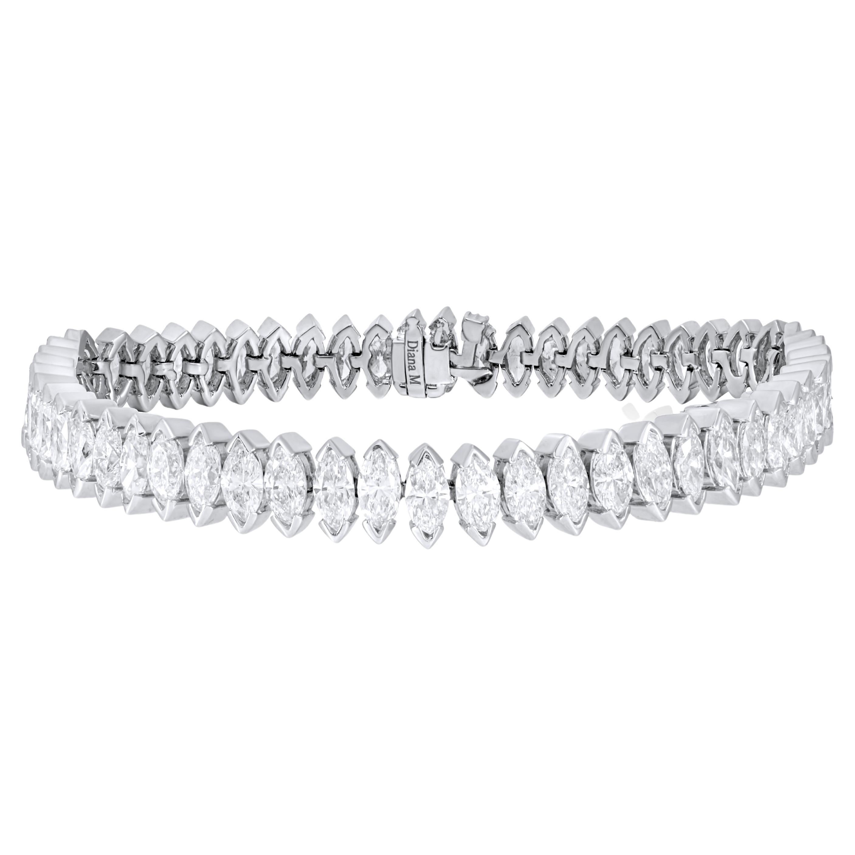 Diana M.  18 kt Weißgold Diamant-Tennisarmband aus Diamanten mit 12,32 Karat tw  im Angebot