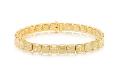 Diana M. 18 kt Yellow Diamond  Bracelet with 35.07ct Fancy Yellow Diamonds