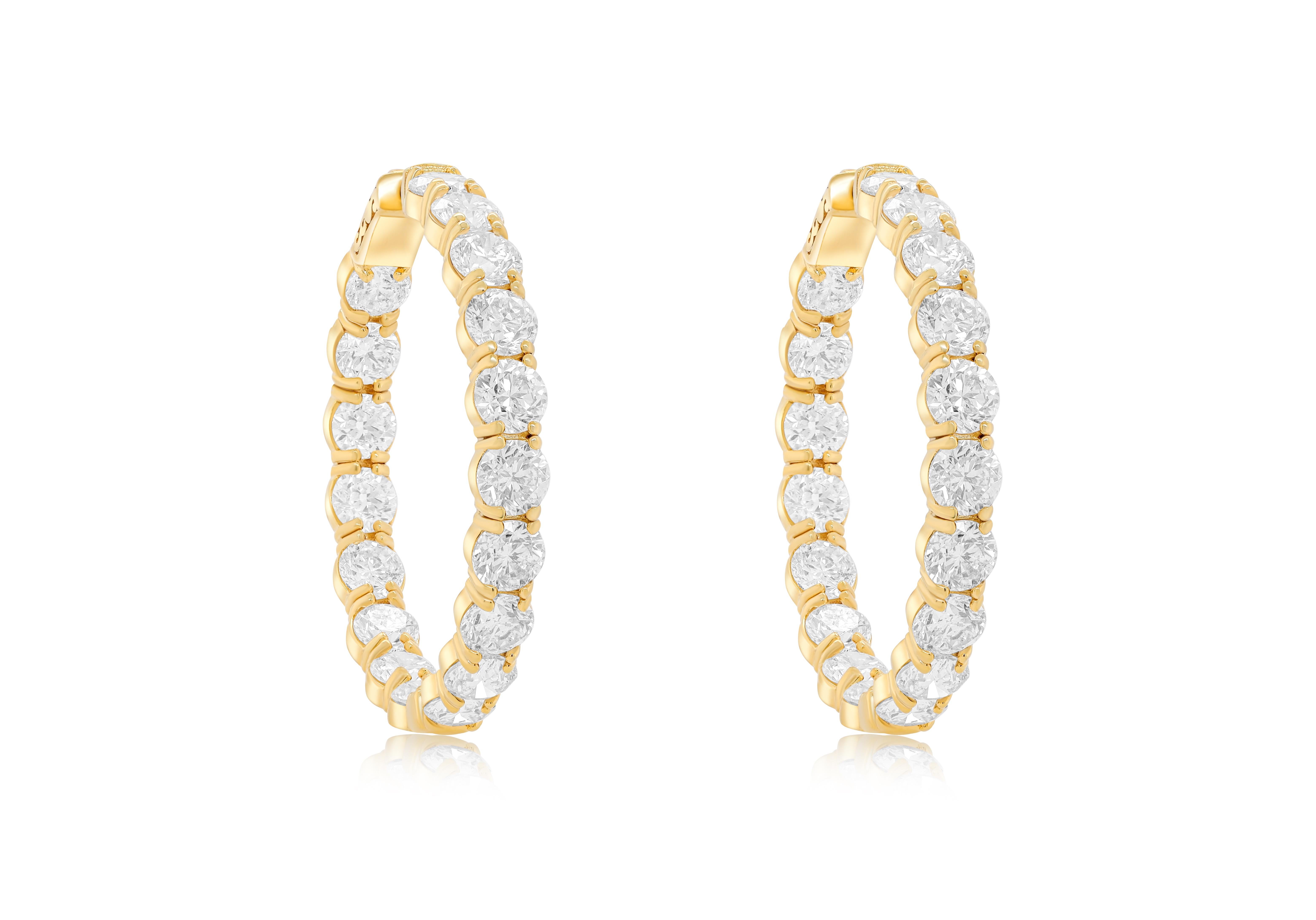 Round Cut Diana M. 18 kt yellow gold inside-out hoop earrings adorned with 19.05 cts For Sale