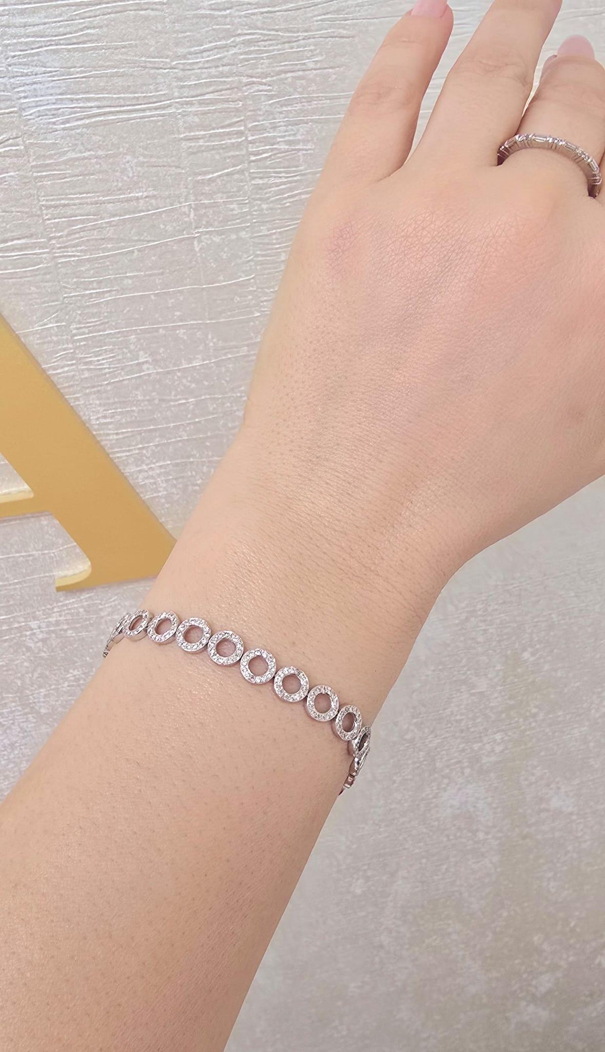 Diana M. 18K White Gold 1.94 CT Diamond Bracelet. In New Condition For Sale In New York, NY