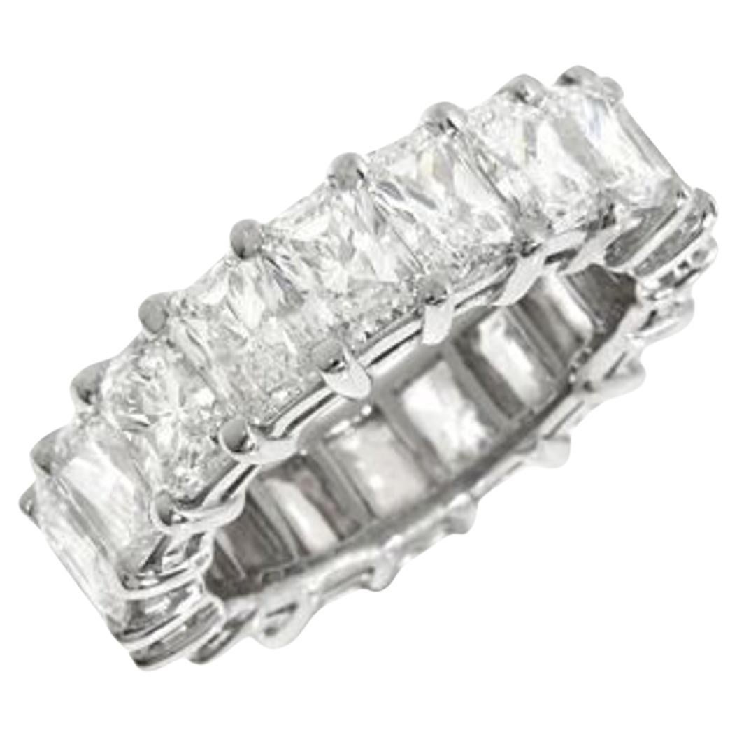 Diana M. Alianza de diamantes radiantes de 8,80 cts en oro blanco de 18k en venta
