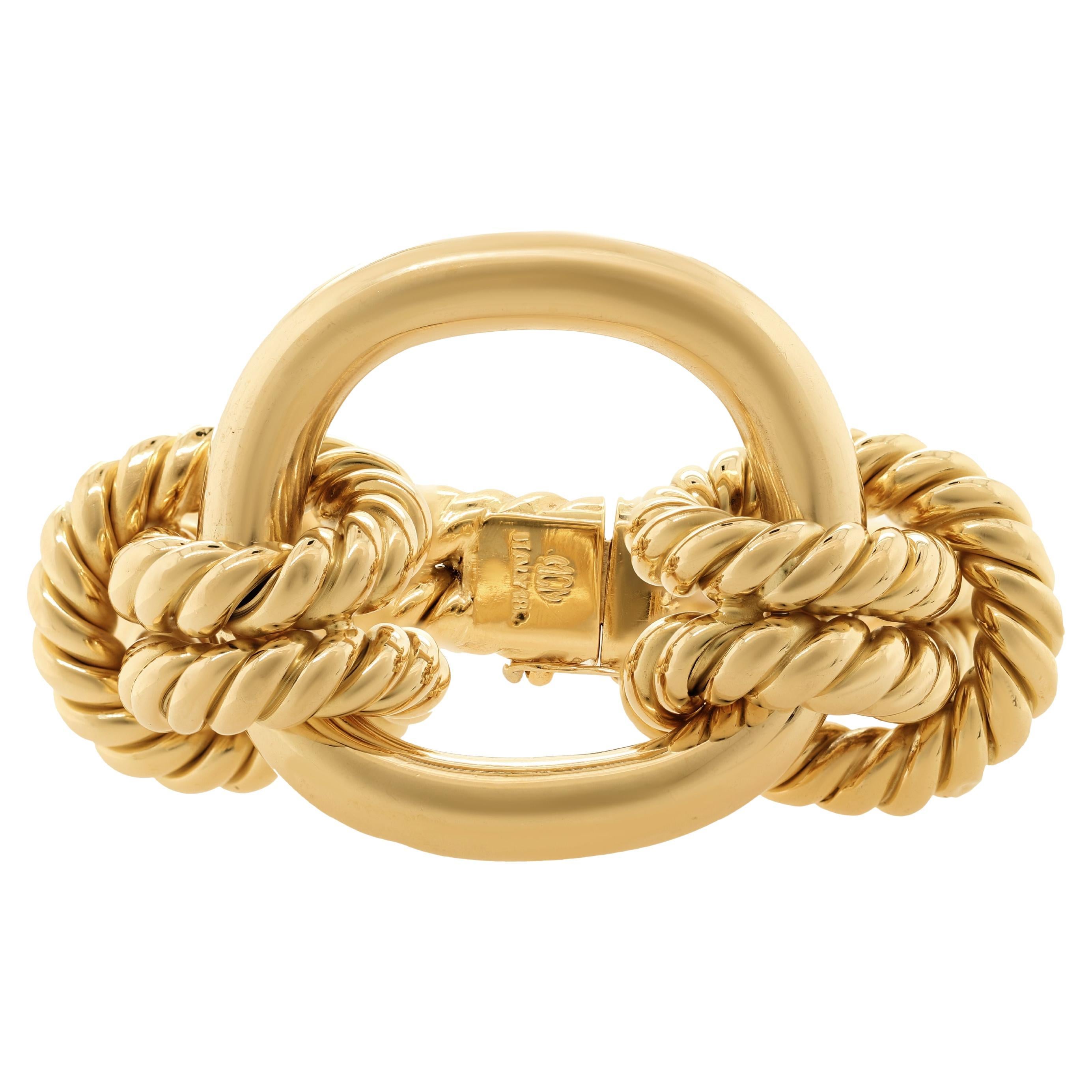 Diana M 18K Yellow Gold Fashion Bangle Bracelet With a Rope-Like Design