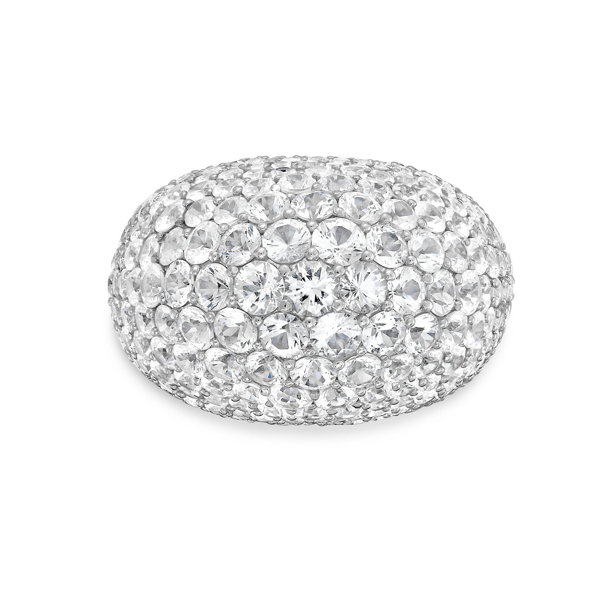 Diana M 18kt Gold White Sapphire Dome Ring In New Condition For Sale In New York, NY