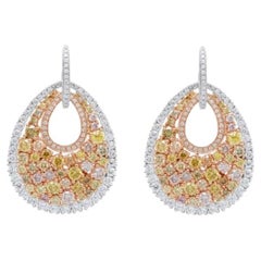 Diana M, magnifique boucles d'oreilles en diamants multicolores de 18 carats avec plusieurs diamants de 11,50 carats 