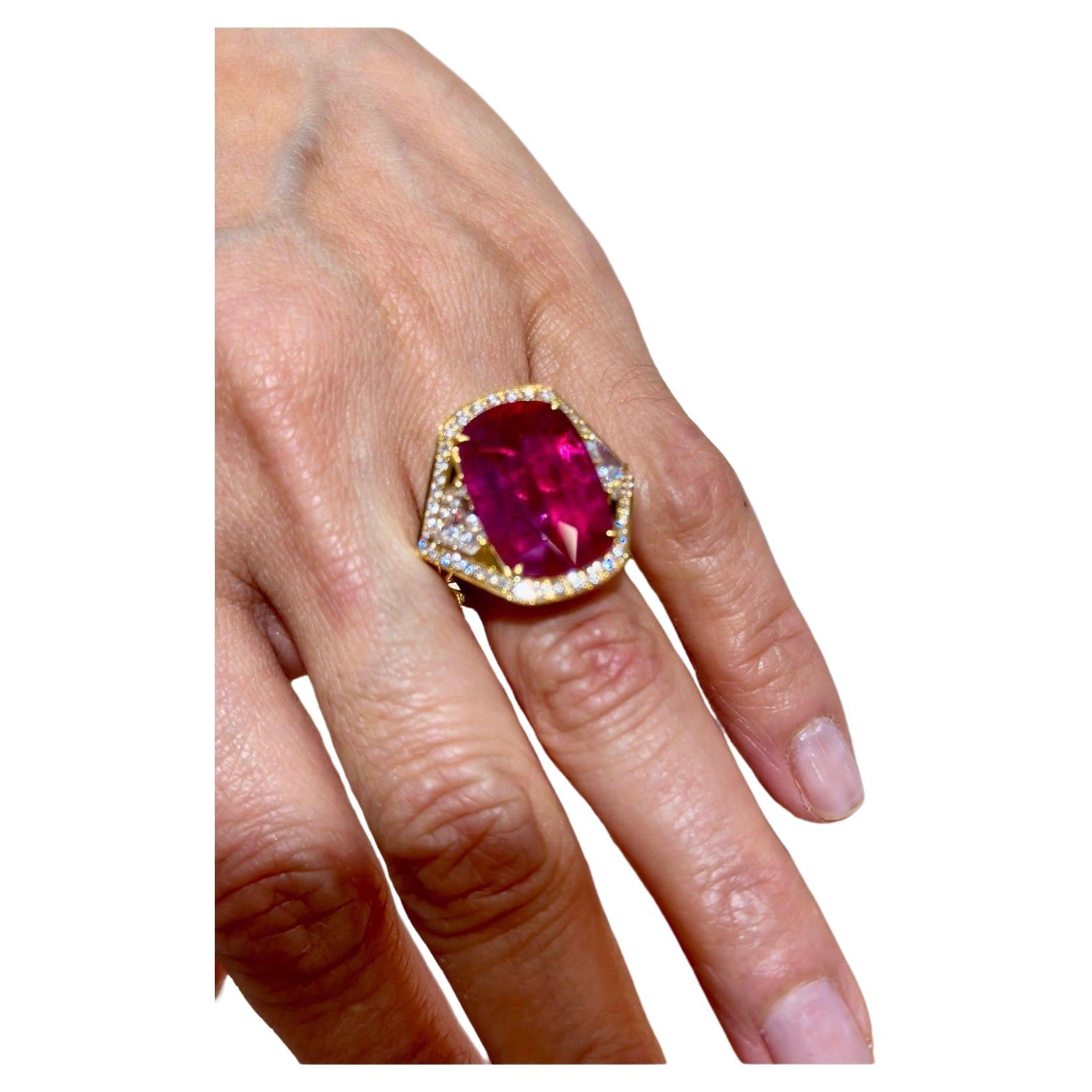 Diana M. 18kt Ruby Ring 10.01cts Certified By GRS Pigeon Blood Red  In New Condition For Sale In New York, NY