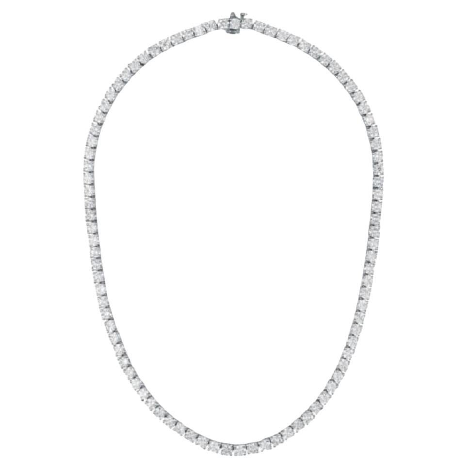 Diana M. 18kt straight line tennis necklace containing 15.25 cts tw 4-prong For Sale