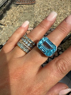 Diana M 18kt White Gold 16.74cts Blue Topaz Ring