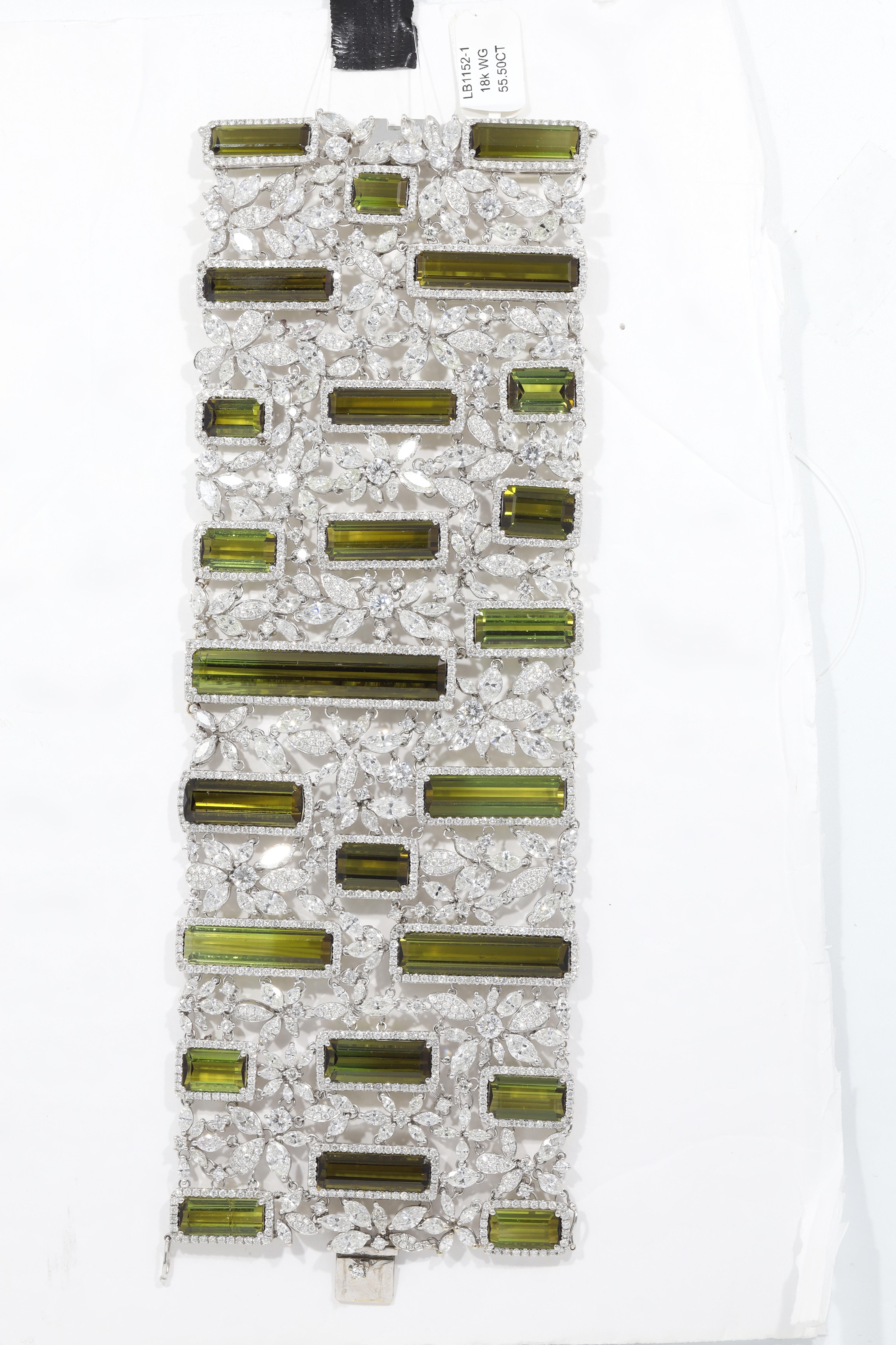 Mixed Cut Diana M. 18kt white gold bracelet featuring 131.84 cts of peridot  For Sale