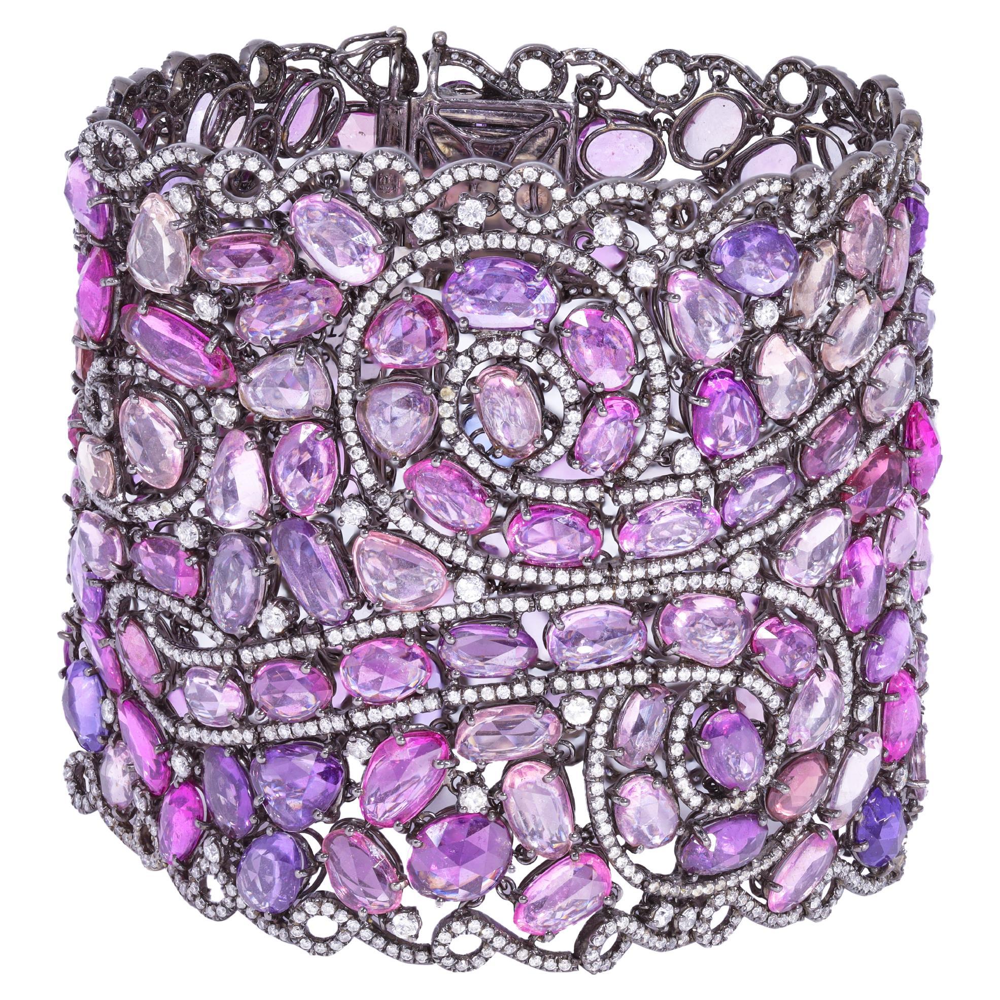 Diana M. 18kt white gold bracelet featuring 155.51cts of unheated pink sapphires For Sale