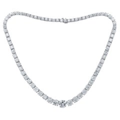 Diana M.Custom 24.15cts Round 4 Prong Diamond 18K White Gold Graduated  Necklace