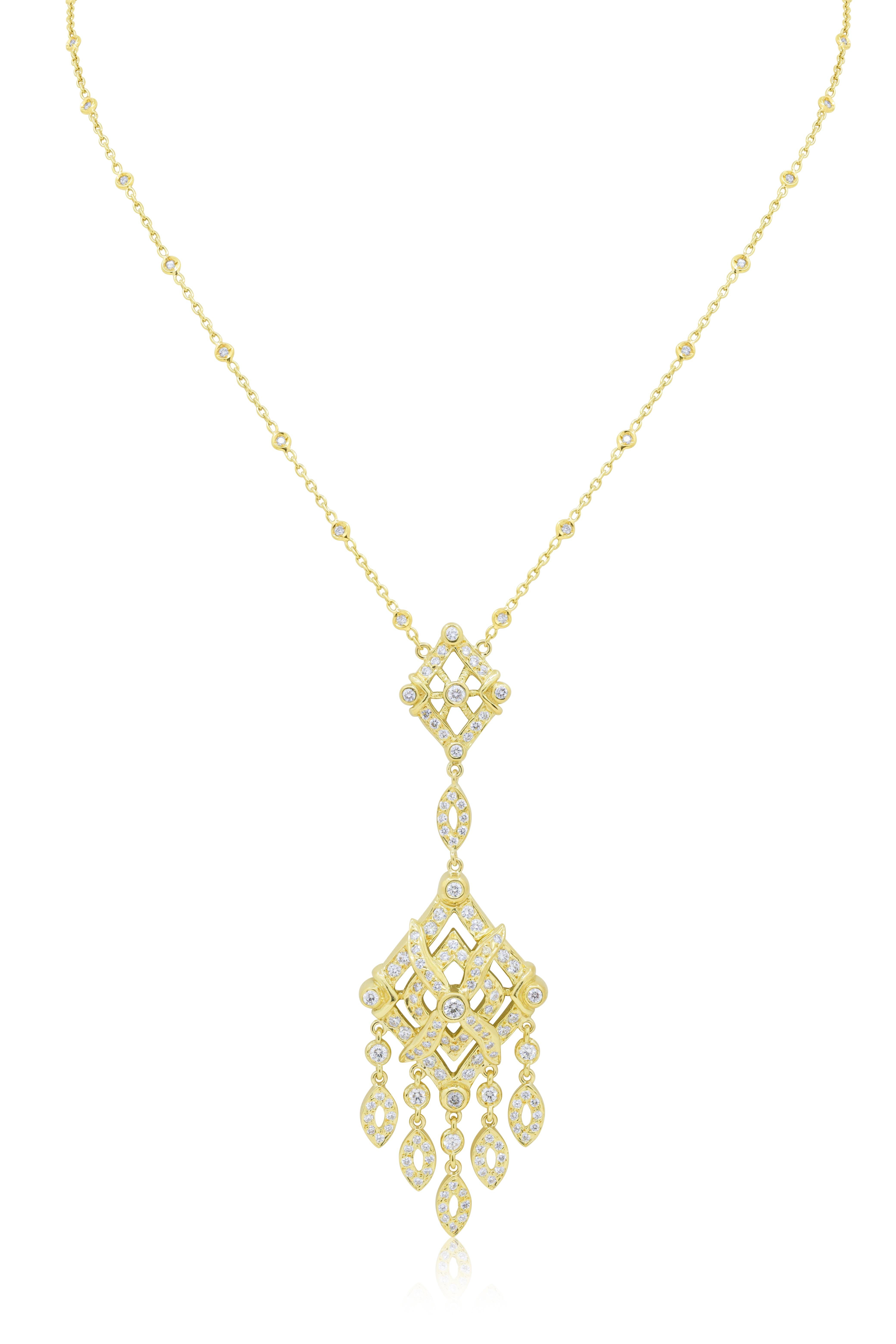 Modern Diana M. 18kt yellow gold Pendent Woven Diamond Shape  For Sale