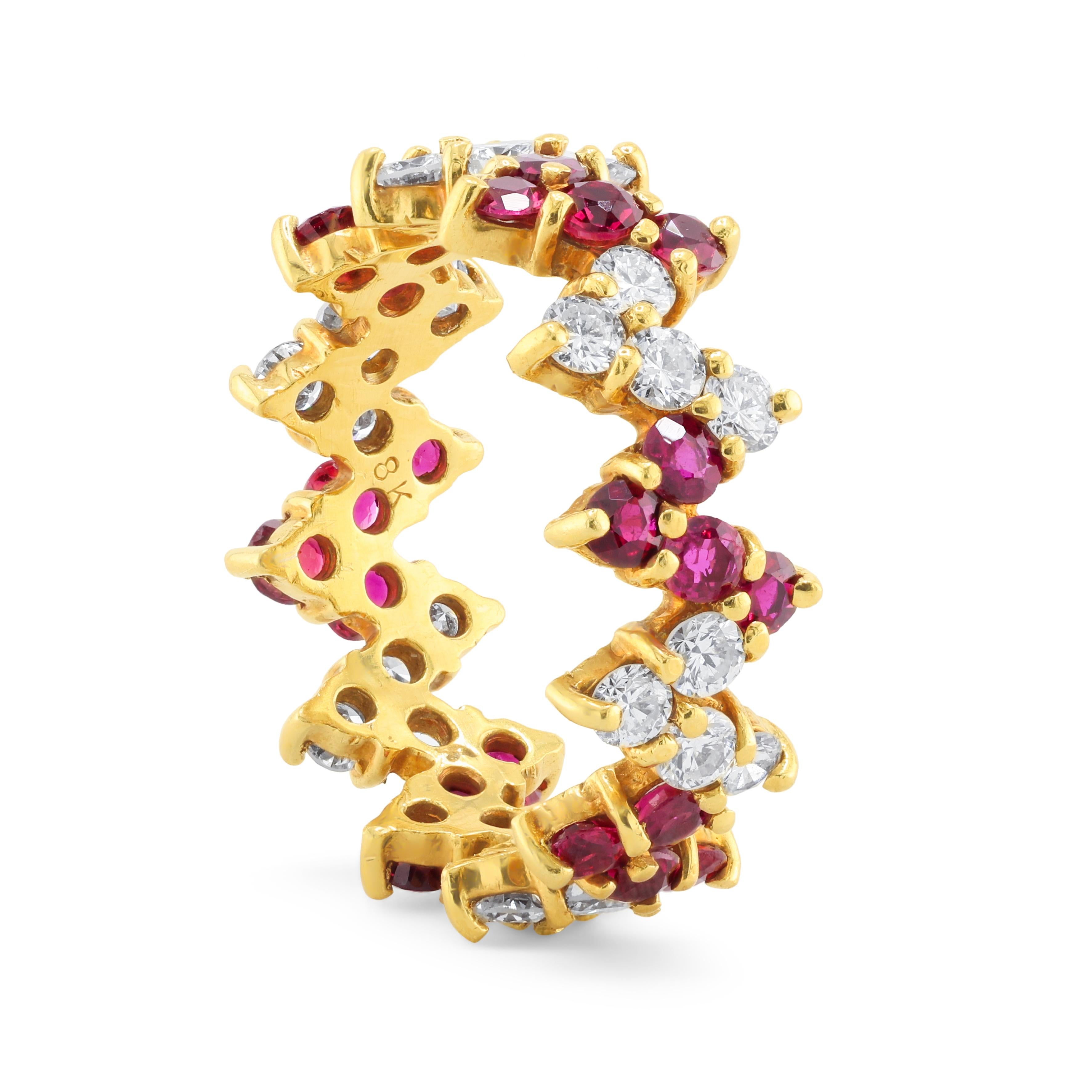 18K Yellow Gold
Diamonds 0.30 Ct.
Rubys 1.73 Ct. 
Ring size 6