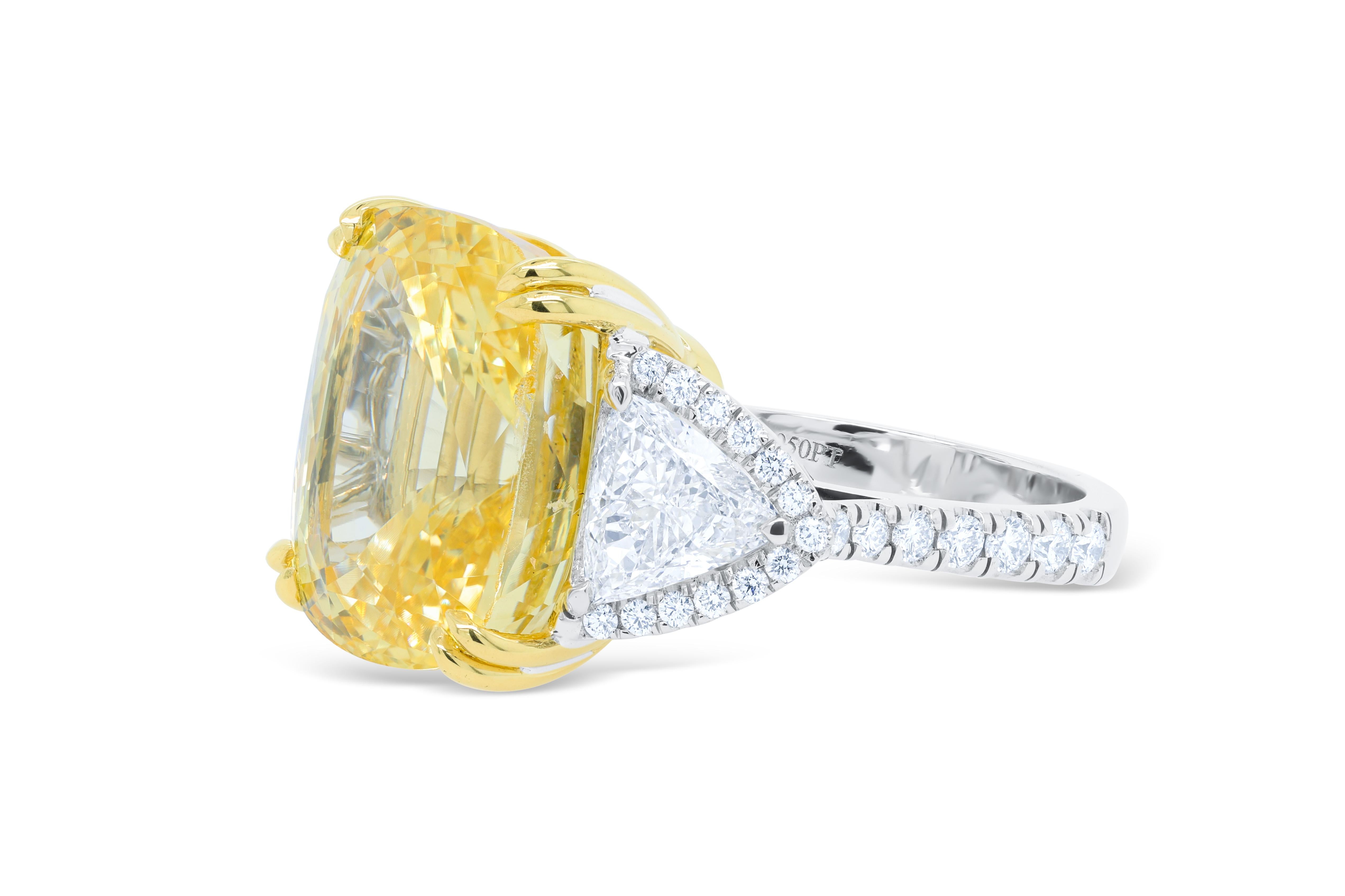 Women's or Men's Diana M. 23.33ct No Heat Yellow Sapphire Sri Lanka With Trilliant 2.00cts Plat For Sale