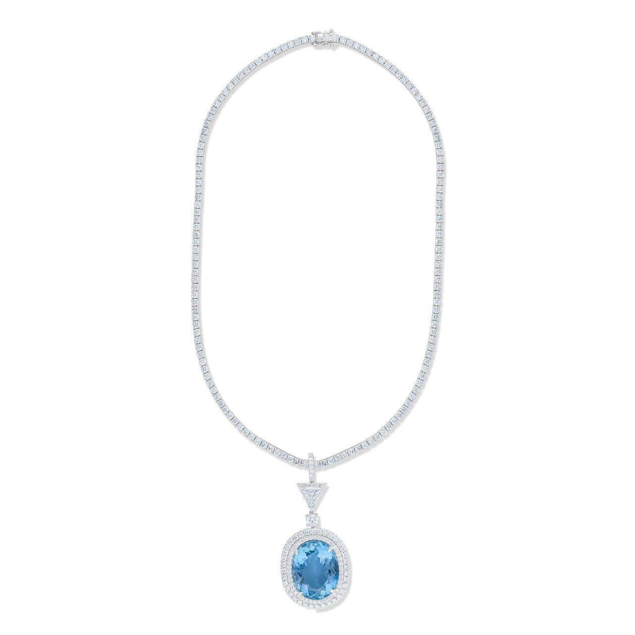 Diana M. 27.24 Cts. Aquamarine and Diamond Pendant im Zustand „Neu“ im Angebot in New York, NY