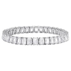Diana M. I. Bracciale con diamanti taglio smeraldo a 4 punte e 26,97 carati