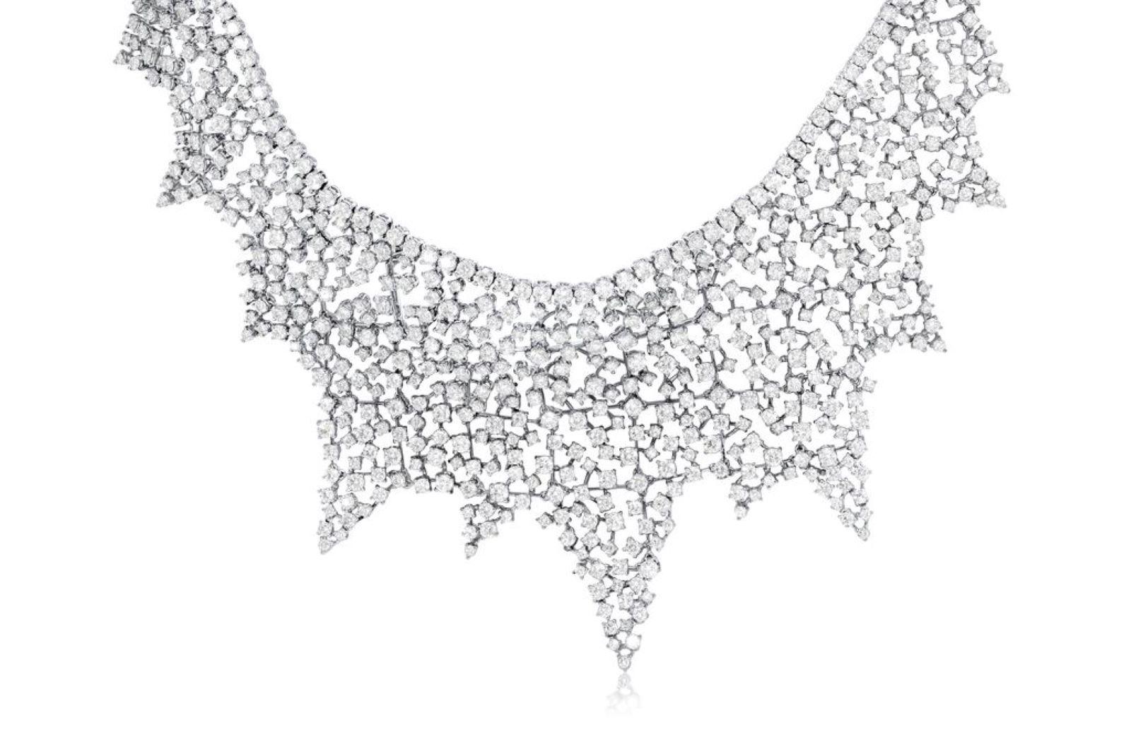 Modern Diana M 40.25cts Diamond Fashion Necklace in 18kt White Gold For Sale