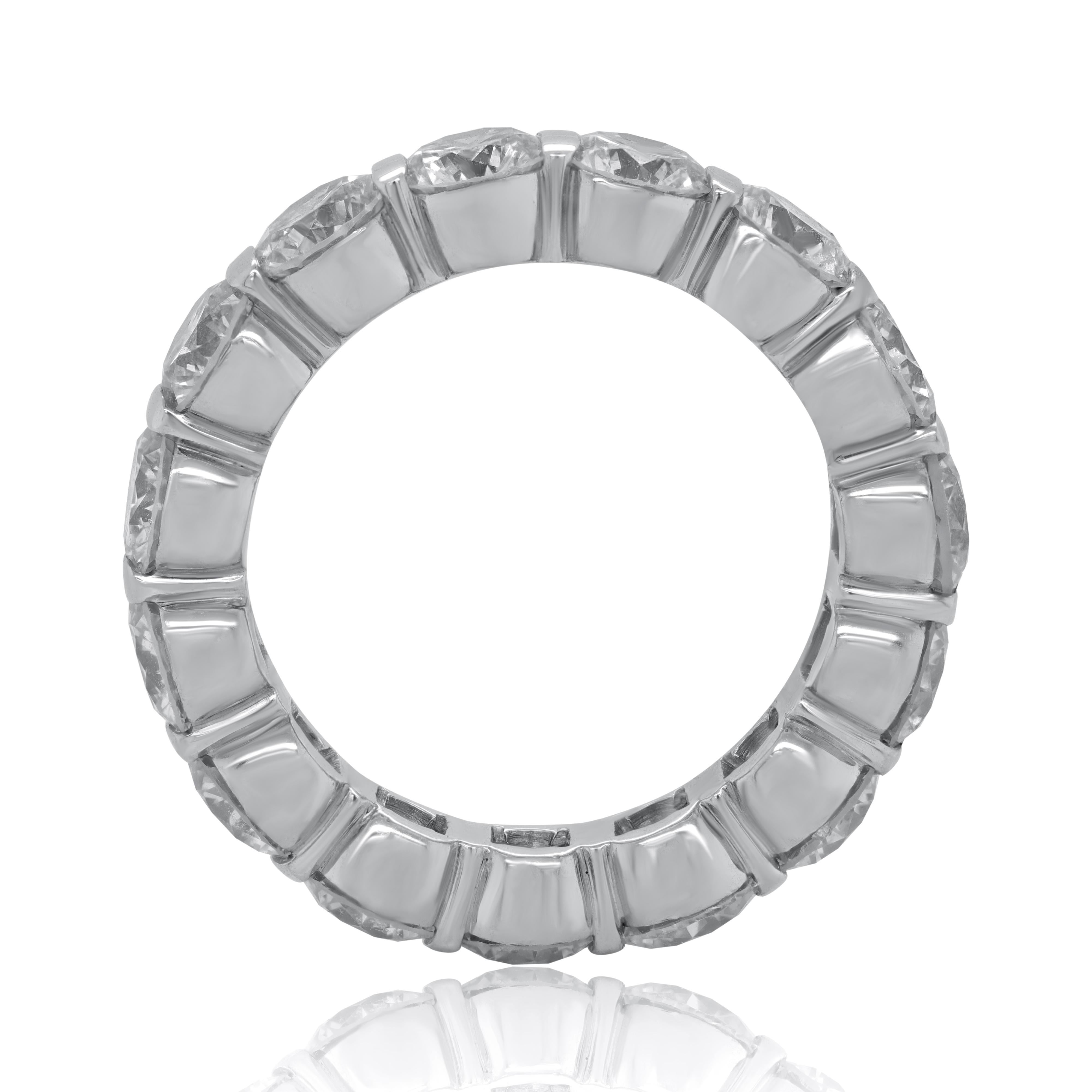 Round Cut Diana M. Platinum 5.25 CT Round Diamond Band in Bar Setting For Sale