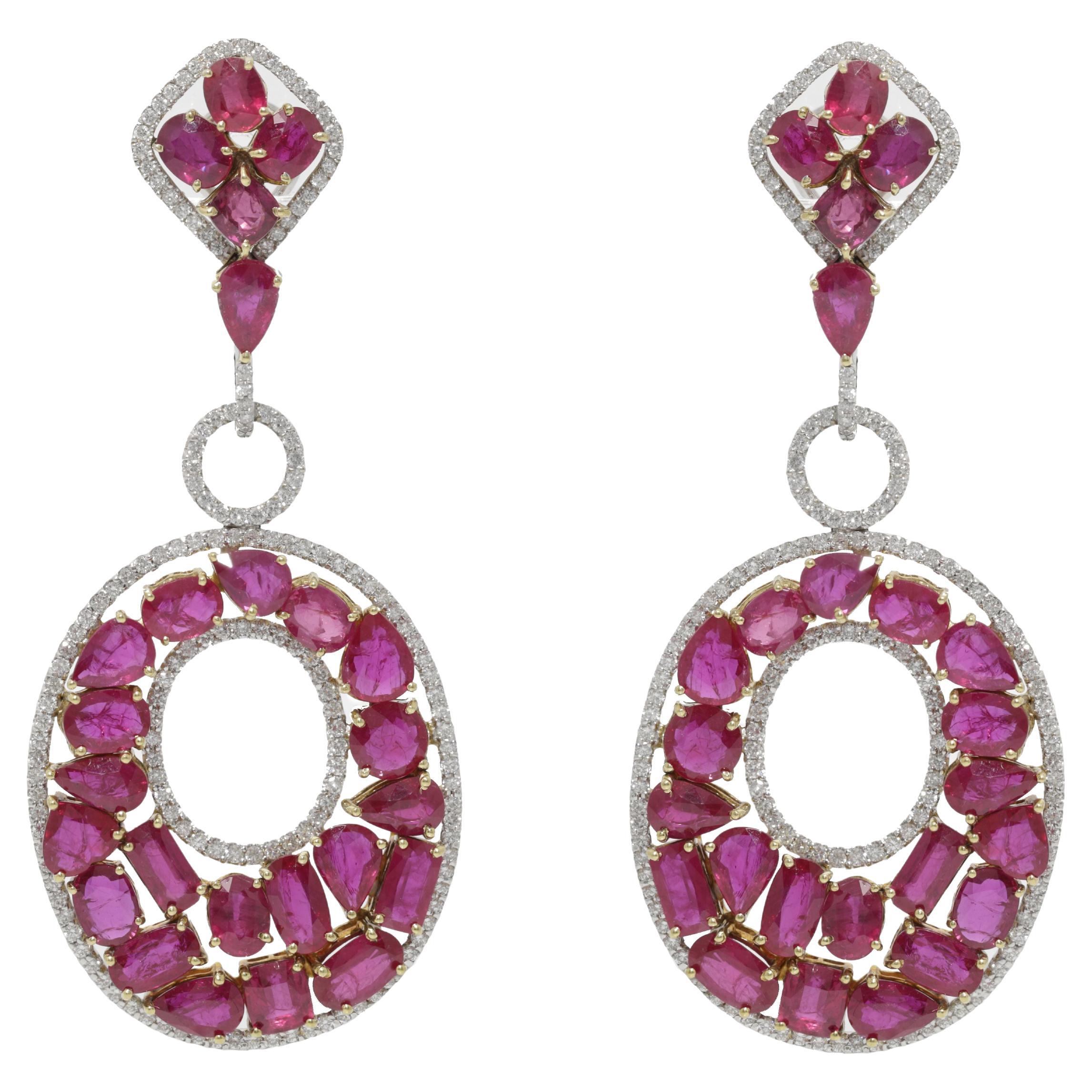 Boucles d'oreilles en rubis et diamants de 53.20 carats Diana M en vente
