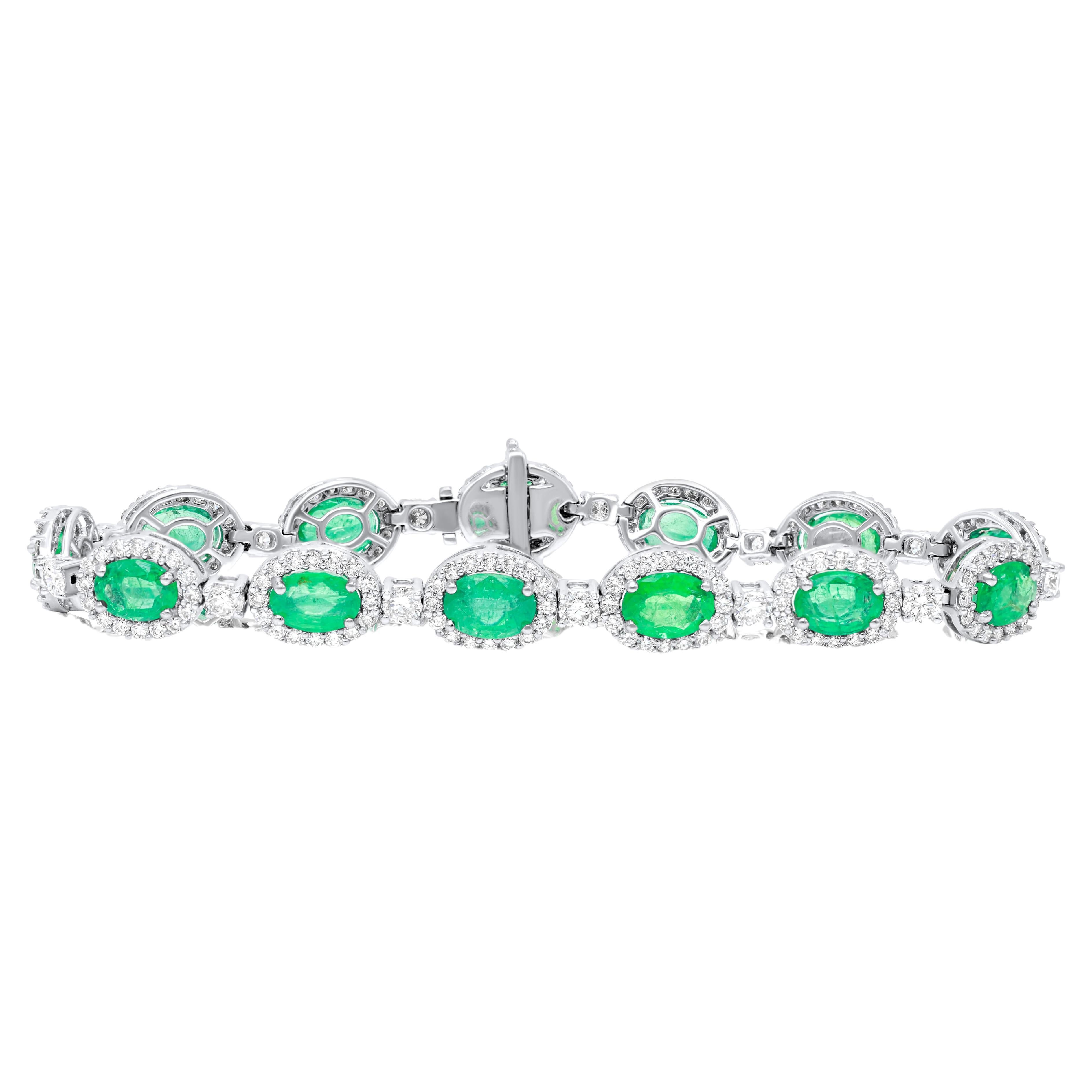 Diana M, bracelet d'émeraudes 9,57 carats et de diamants 4,08 carats en vente