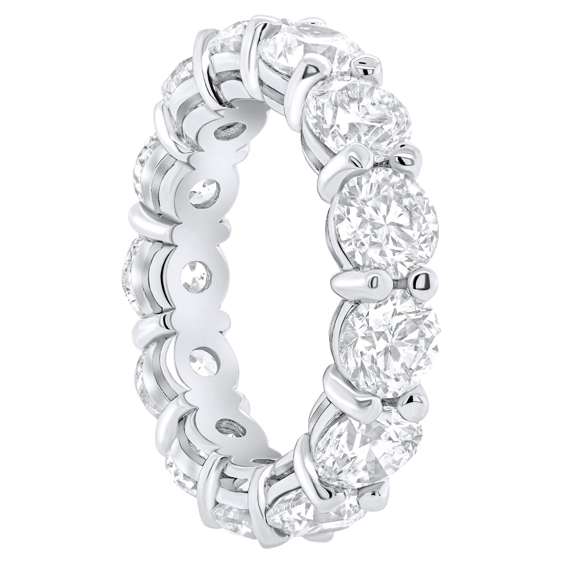 Diana M. All The Way Around 4,55 Ct Diamond Eternity Band IN 18Kt White Gold