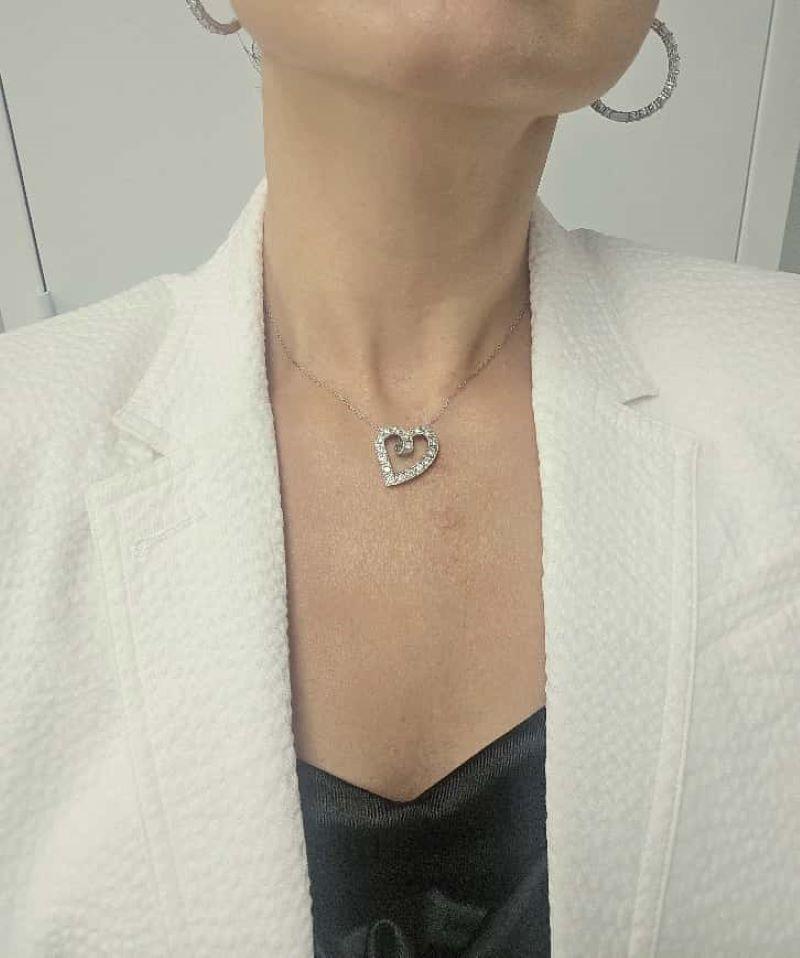 Diana M. Custom 1.115 kt. Herzförmiger Diamant-Anhänger 14K Weißgold im Zustand „Neu“ im Angebot in New York, NY