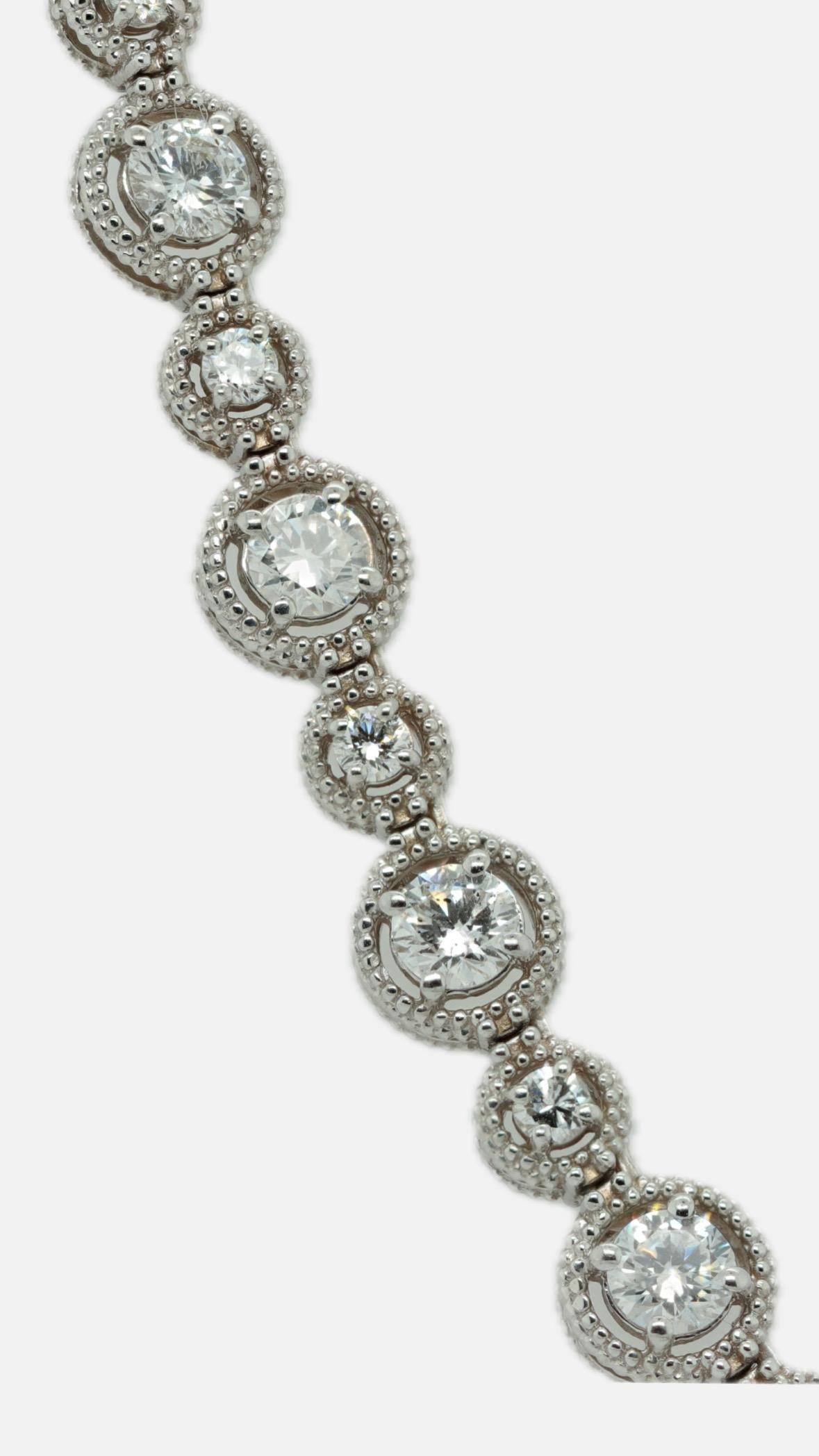 Taille ronde A&M. Custom 18.10 cts Round Diamond 32