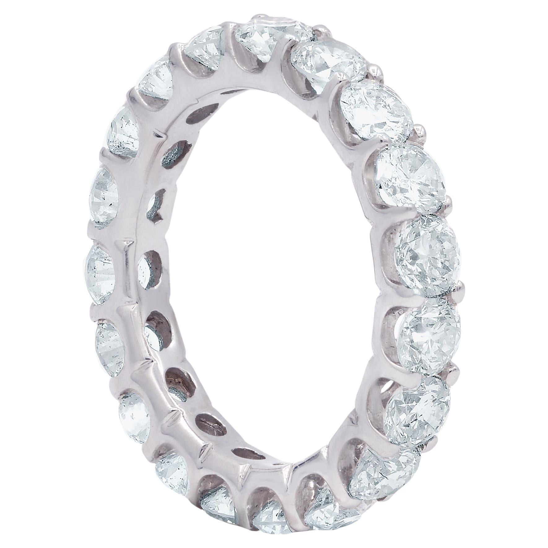 Diana M. personalizada 3.00 cts. Anillo de diamantes de oro blanco de 18 quilates