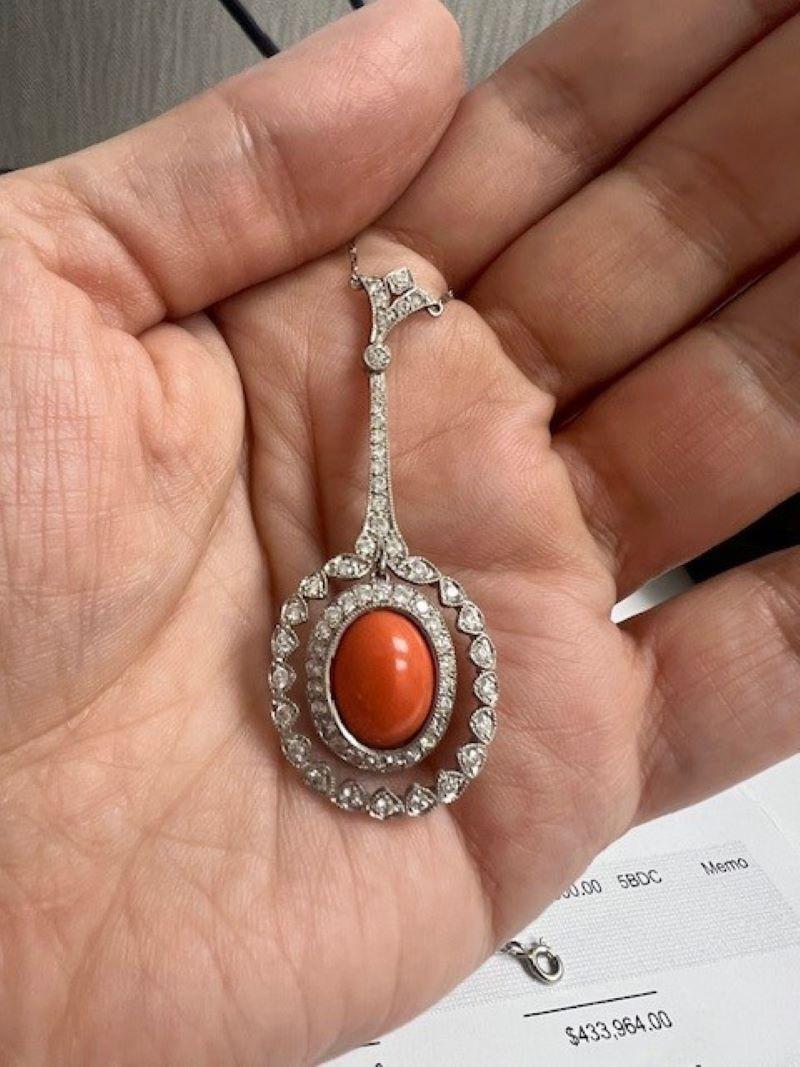 Diana M. Custom Antoque Coral Anhänger 18K Weißgold (Ovalschliff) im Angebot