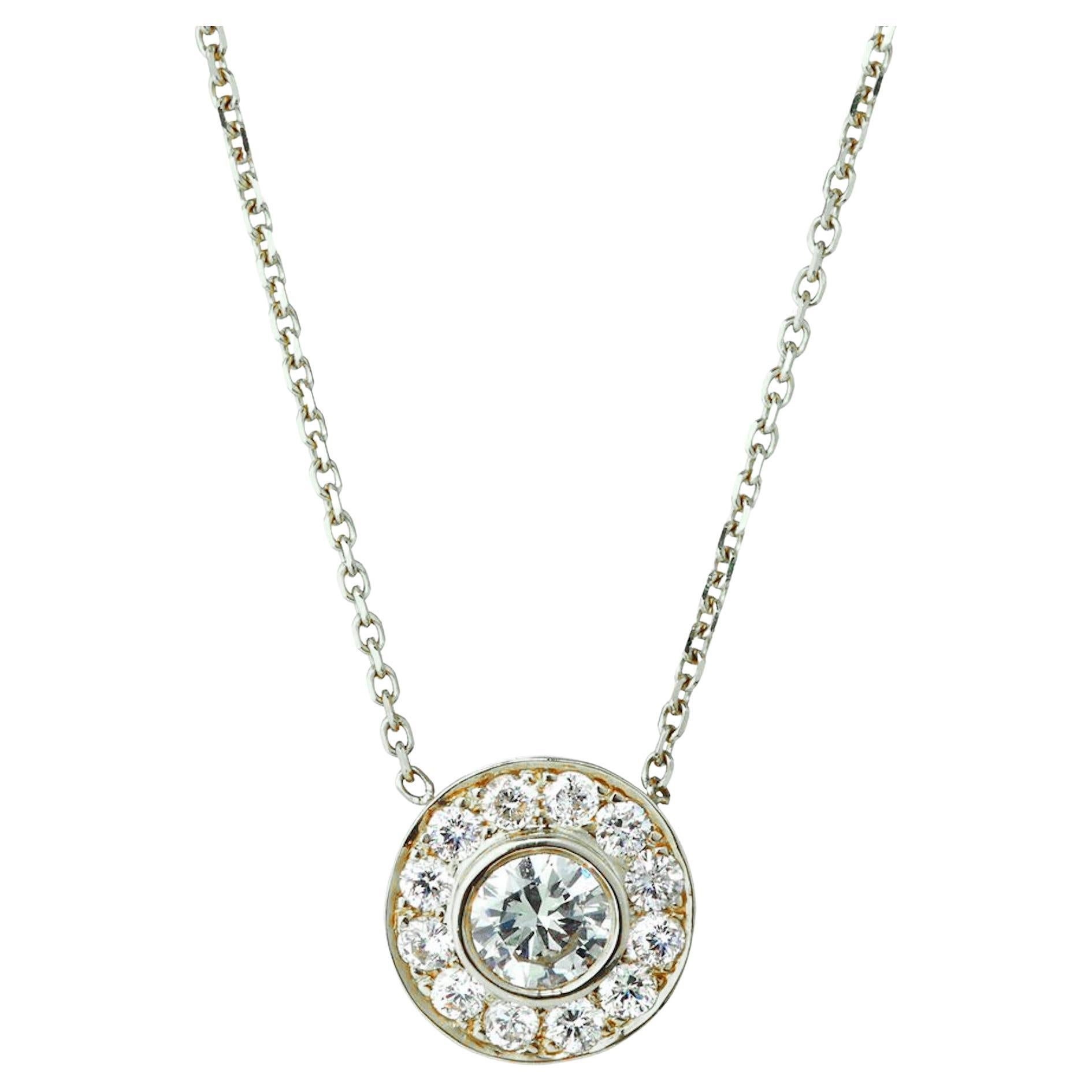 Colgante de diamantes personalizado Diana M. Oro blanco de 18 quilates