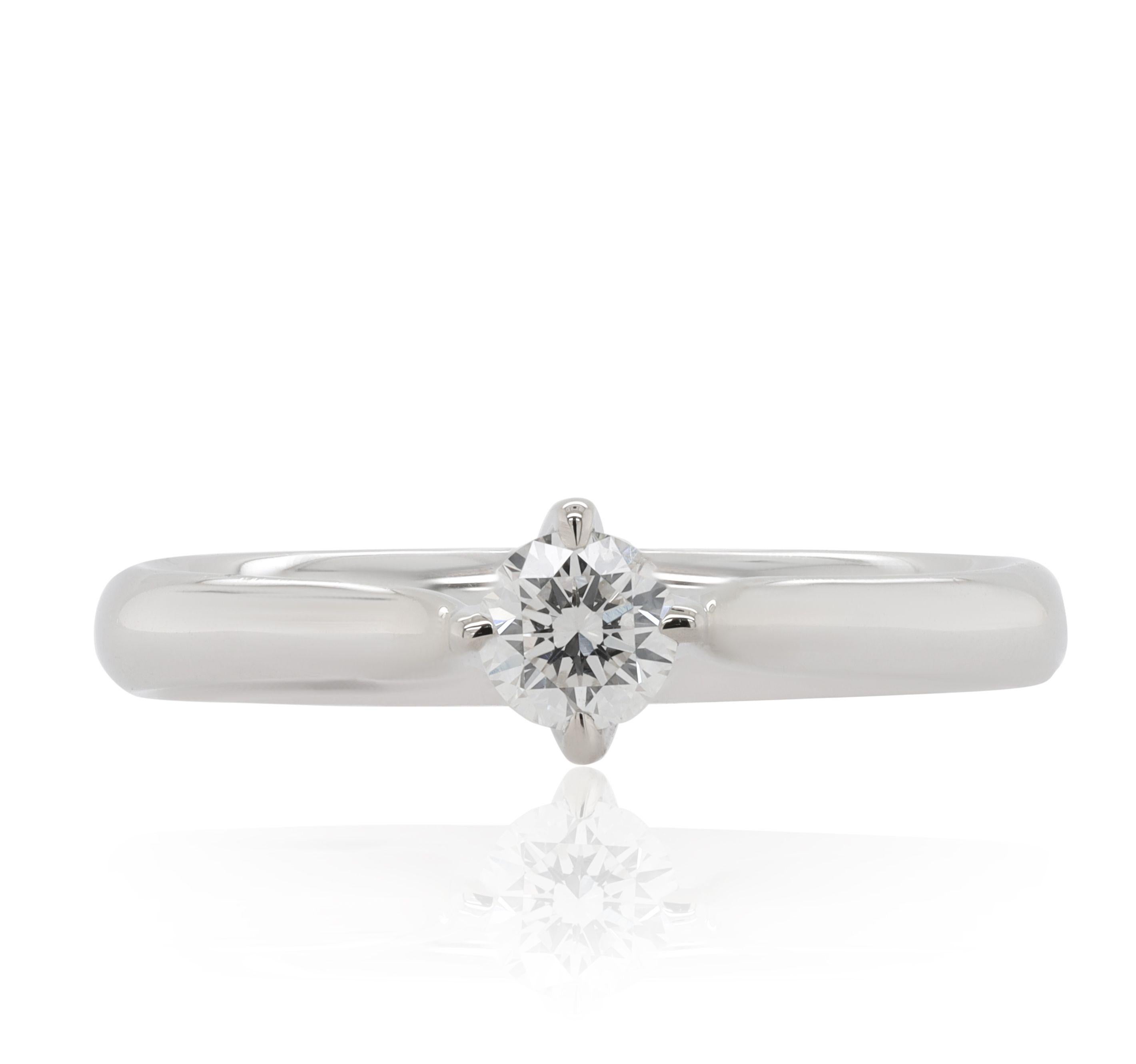 Round Cut Diana M. Custom Engagement Diamond Ring 18K White Gold For Sale