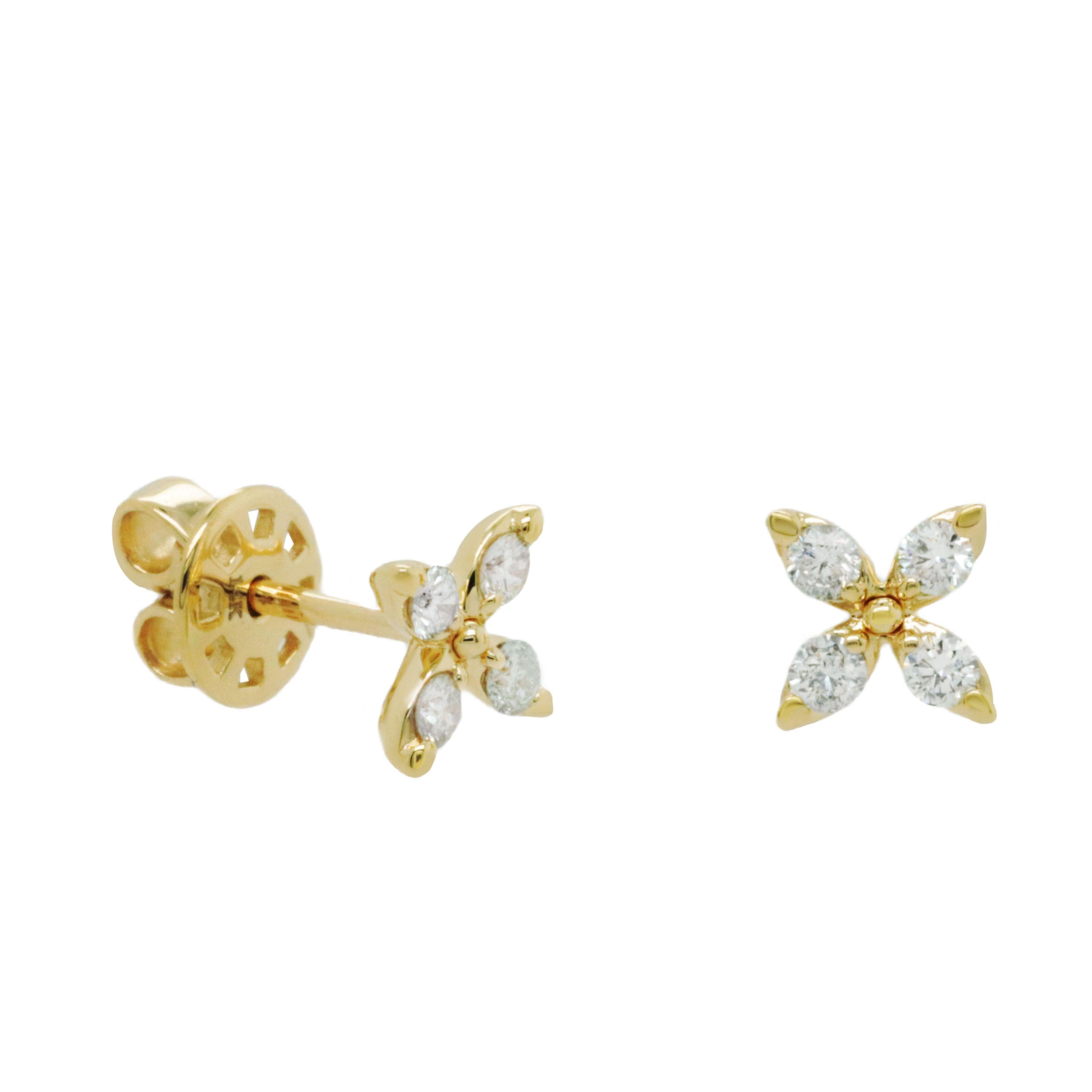14kt yellow gold diamond flower stud earrings containing 0.34 cts (FG VS SI)