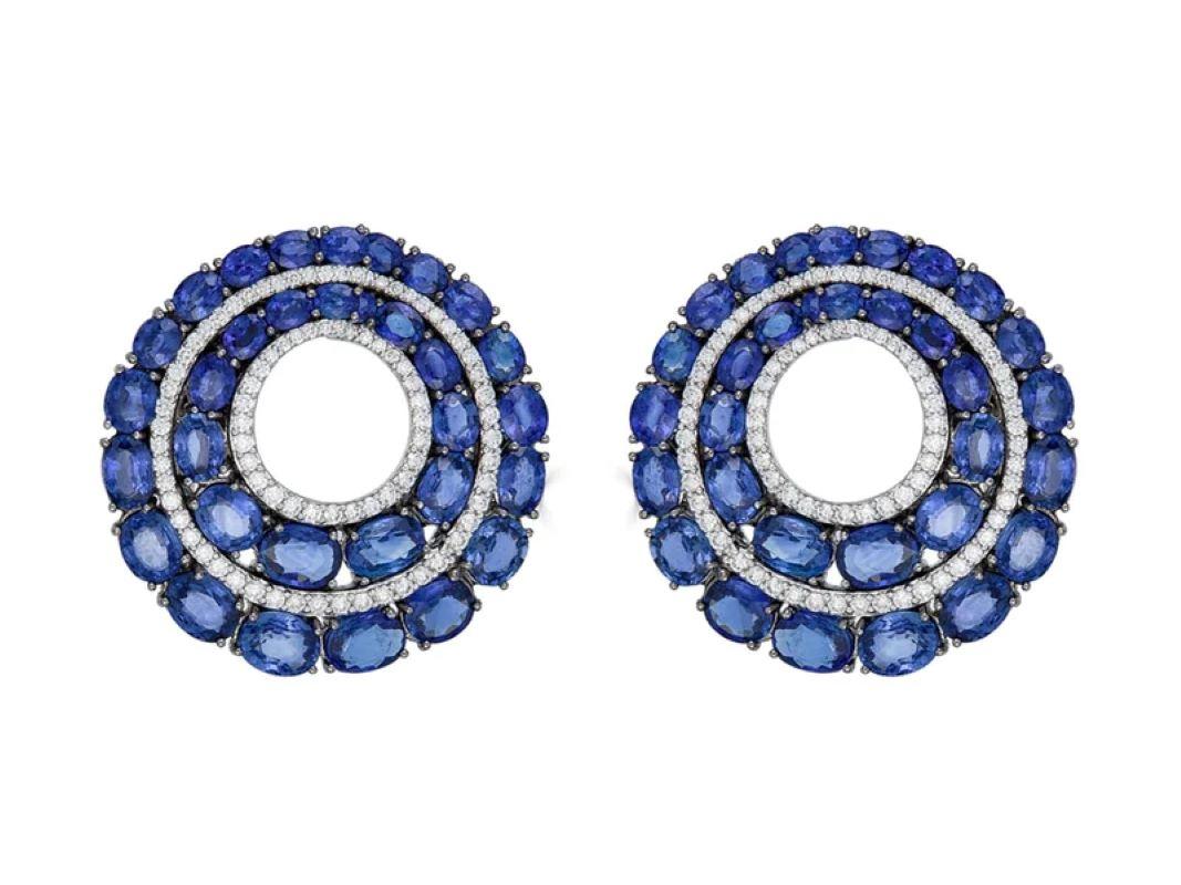 Diana M. Or 18kt Bleu Saphir de Ceylan 33.10 cts. 2.30 cts. Boucles d'oreilles en diamant. Longueur : 1.5