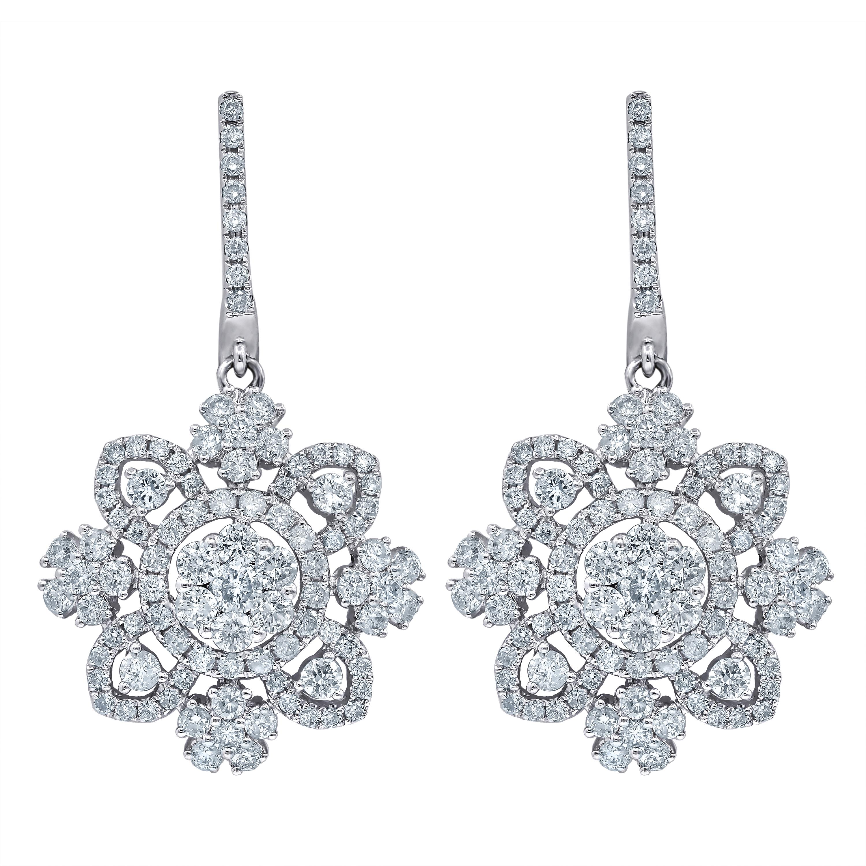 Diana m. Fine jewelry 18k 2.65 ct. Tw. Diamond dl.Drop earrings. 18k white gold 2.65 ct diamond fashion earrings  f-g-h si-I
