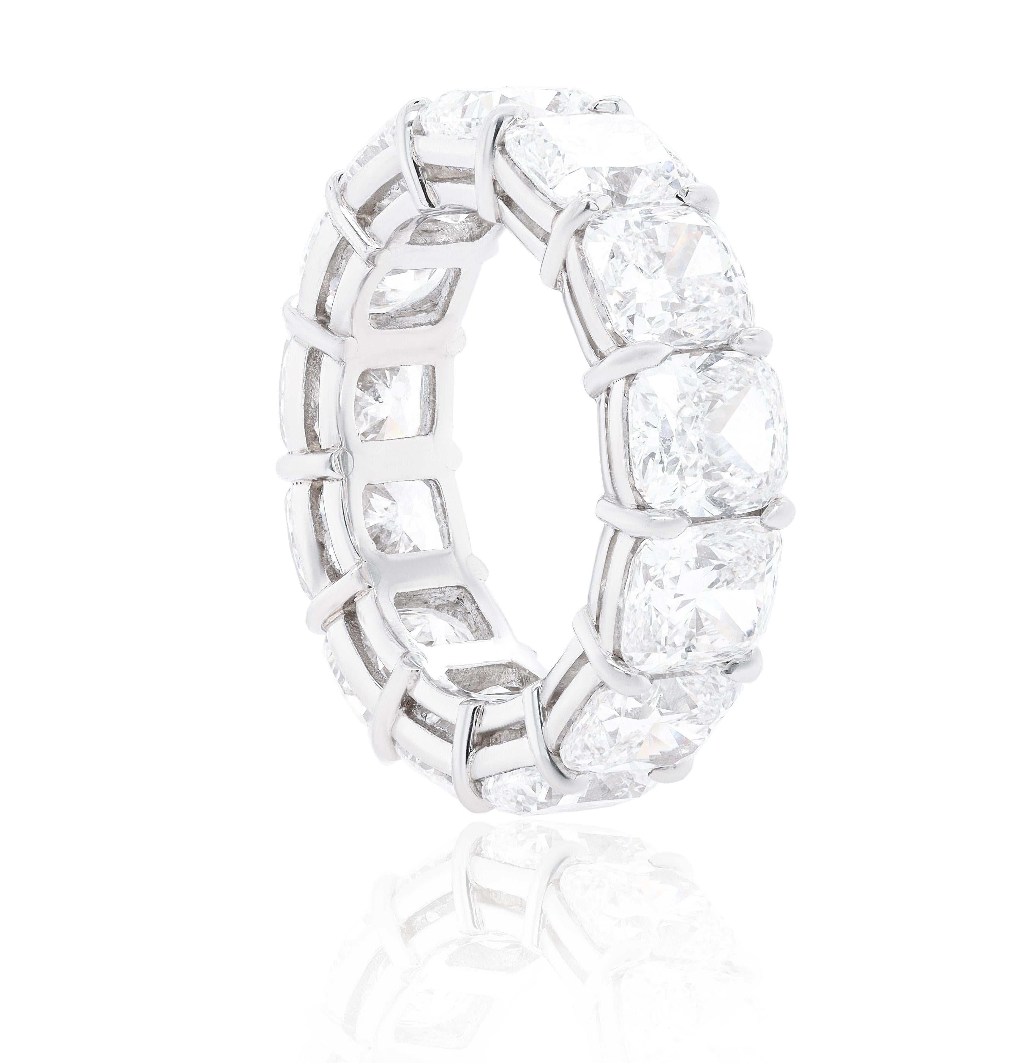 Diana M. GIA certified 13.27 Carat Cushion Cut Diamond Eternity Band  In New Condition For Sale In New York, NY