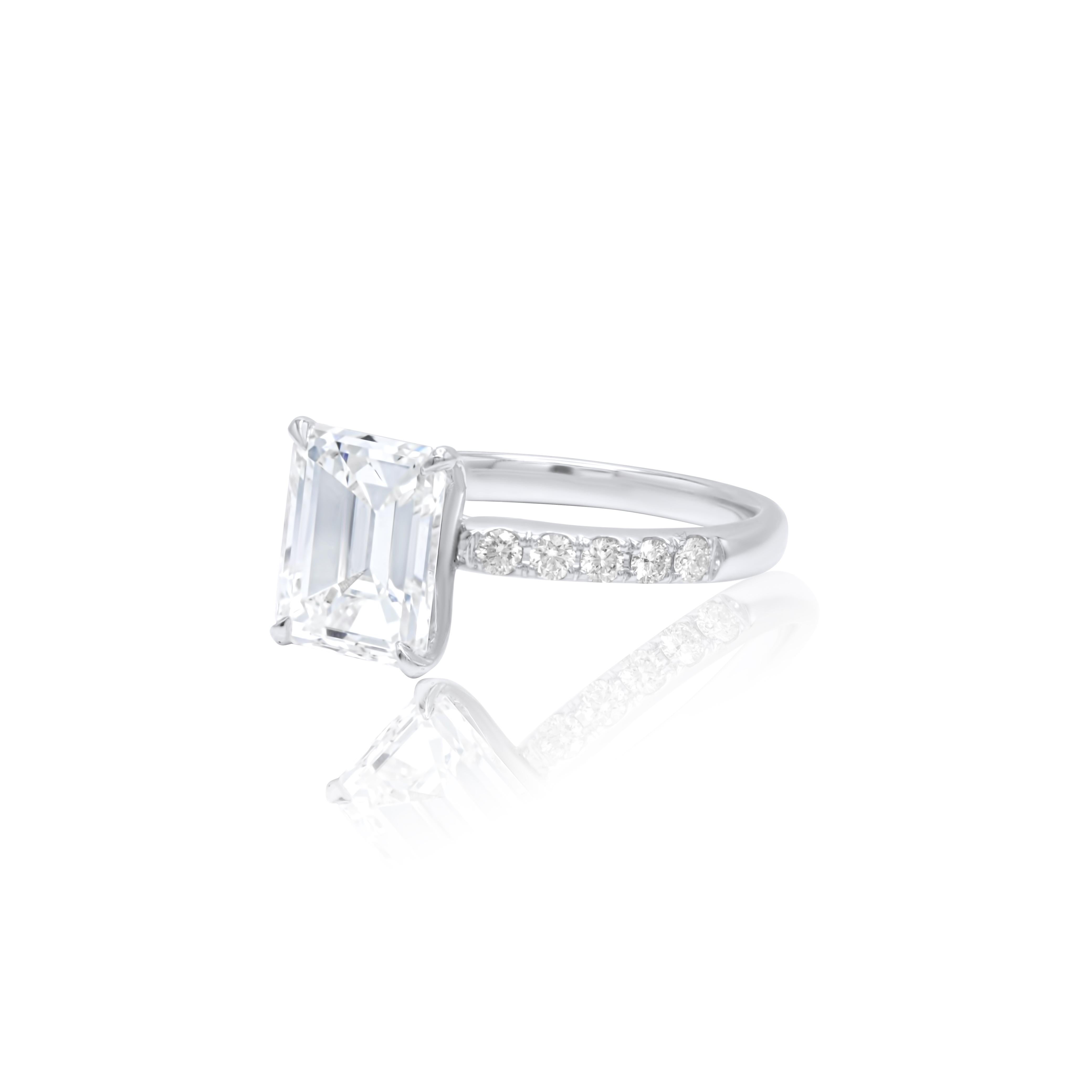 Modern Diana M GIA Certified 3.01Ct Center Diamond, 0.56Ct Side Diamond Engagement Ring