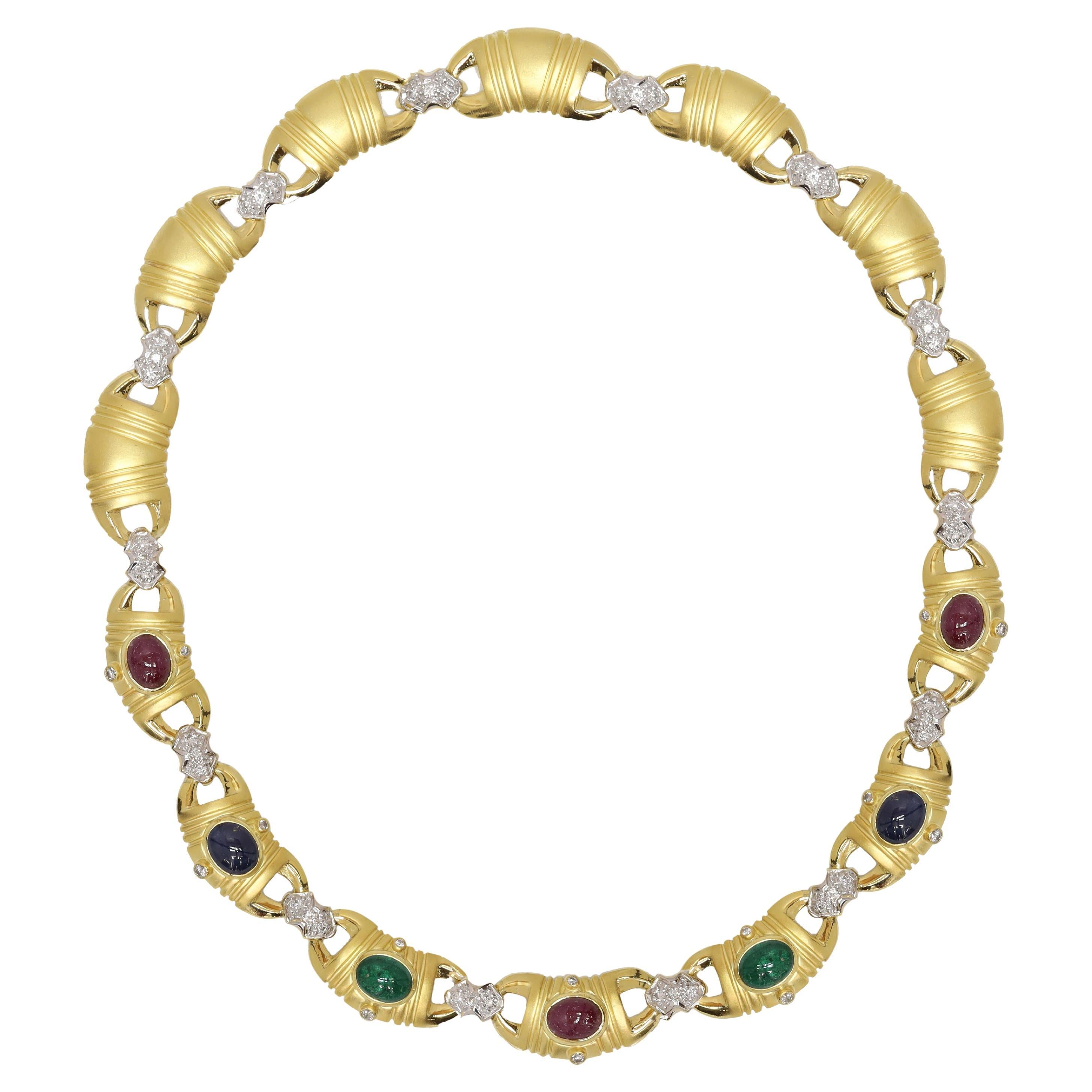 Diana M.  Multicolor 18,50 Karat. Halskette mit Cabochon aus 18 Karat Gelbgold