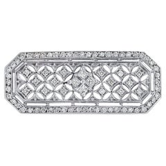 Diana M. Openwork 14 kt white gold diamond pin/brooch adorned with 1.60 cts 