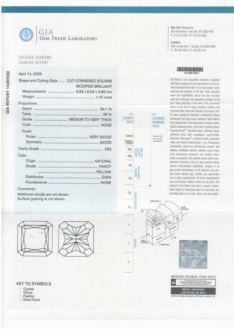 Diana M. Platinum  1.42 ct radiant cut yellow diamond (FY VS2) engagement ring In New Condition For Sale In New York, NY