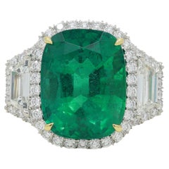 Diana M. Platinum 18 Kt Yellow Gold 11.22 Ct Emerald and 2.85 Ct Diamond Ring