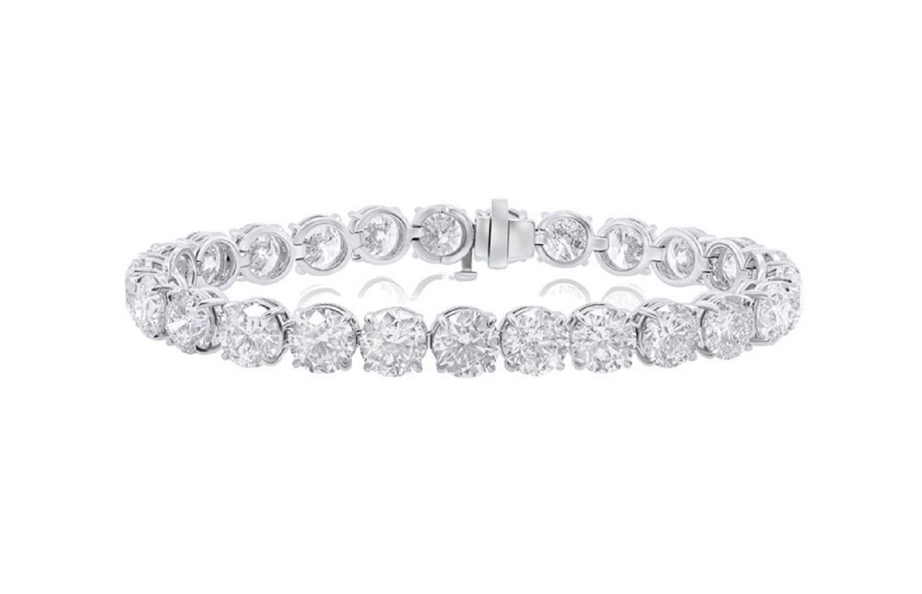 Modern Diana M.28.06 Carat 4 Prong Diamond Tennis Bracelet Custom Platinum Gold  For Sale