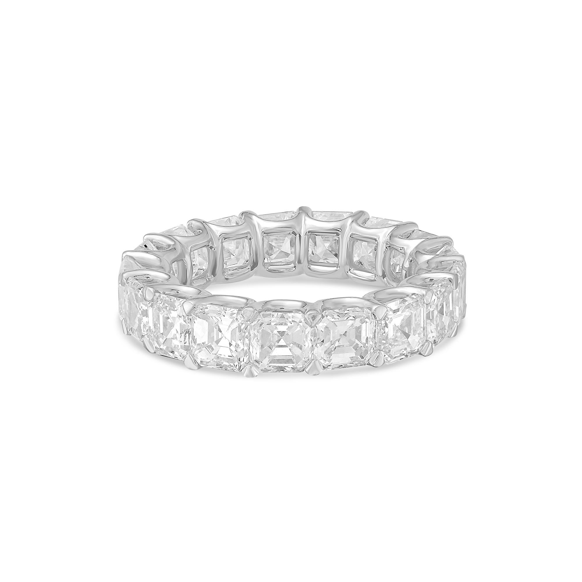 Diana M. Alianza de Platino de 8,85 qt con Diamantes talla Asscher Moderno en venta